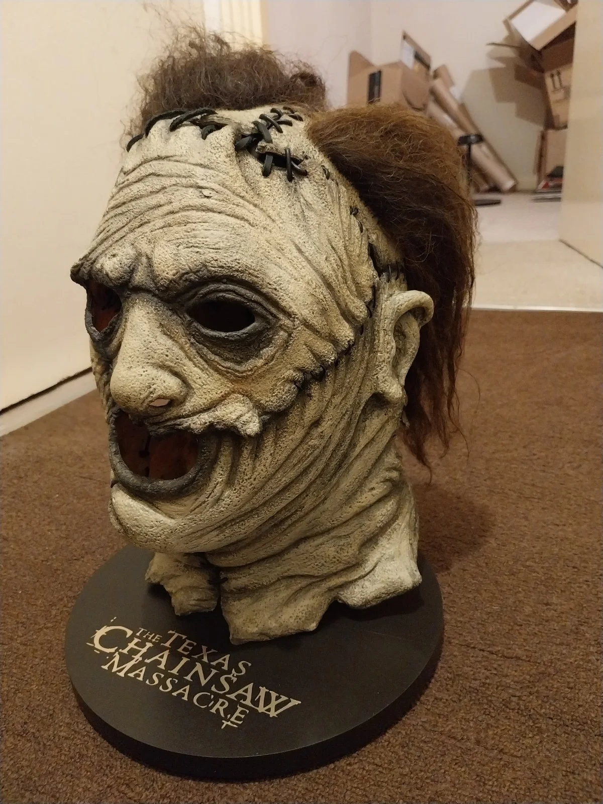 The Texas Chainsaw Massacre 2003 Mask Rehaul By Horrorschoolcustoms + stand, image 3