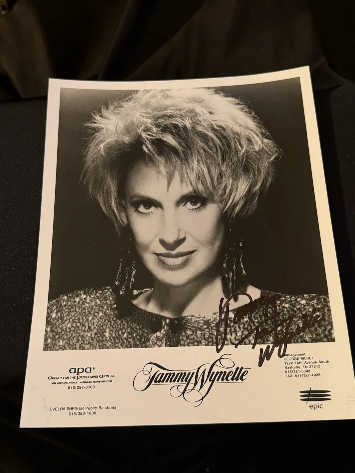 Tammy Wynette B/W Autographed 8X10 Photo, image 3