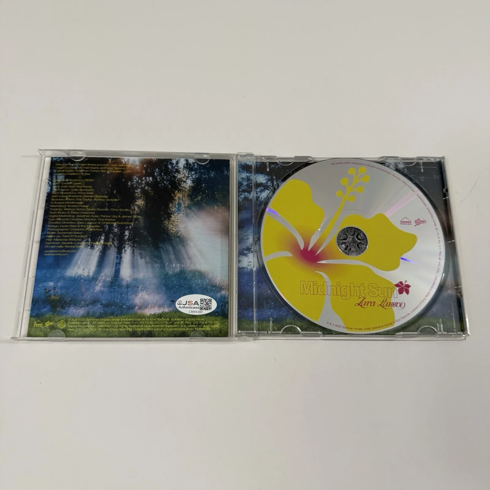 ZARA LARSSON SIGNED MIDNIGHT SUN CD SO GOOD JSA COA, image 3