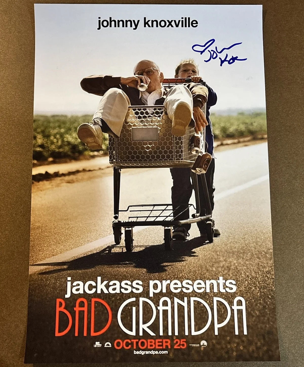 Johnny Knoxville — Johnny Knoxville Signed Poster 12x18 Bad Grandpa Beckett Authentic Autograph