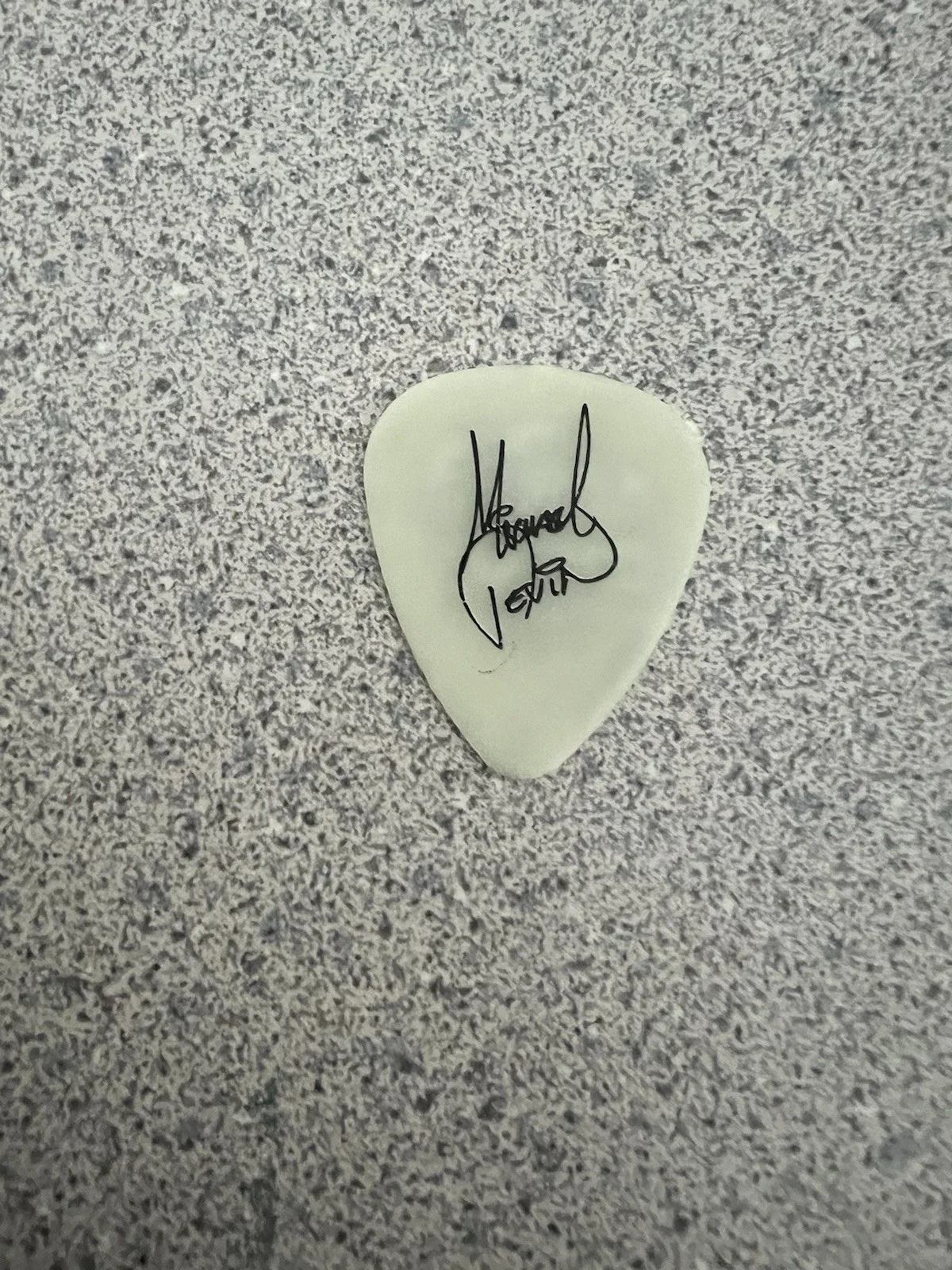 The Guess Who Michael Devin Stage Played signed Guitar Pick Whitesnake Bass, изображение 2