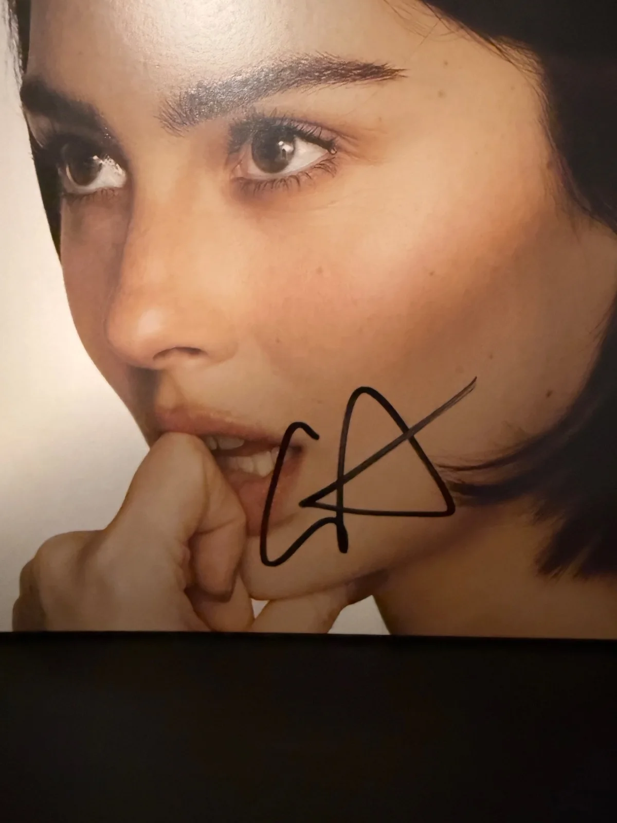 Gracie Abrams signed The Secret of Us 12" lp vinyl, image 2