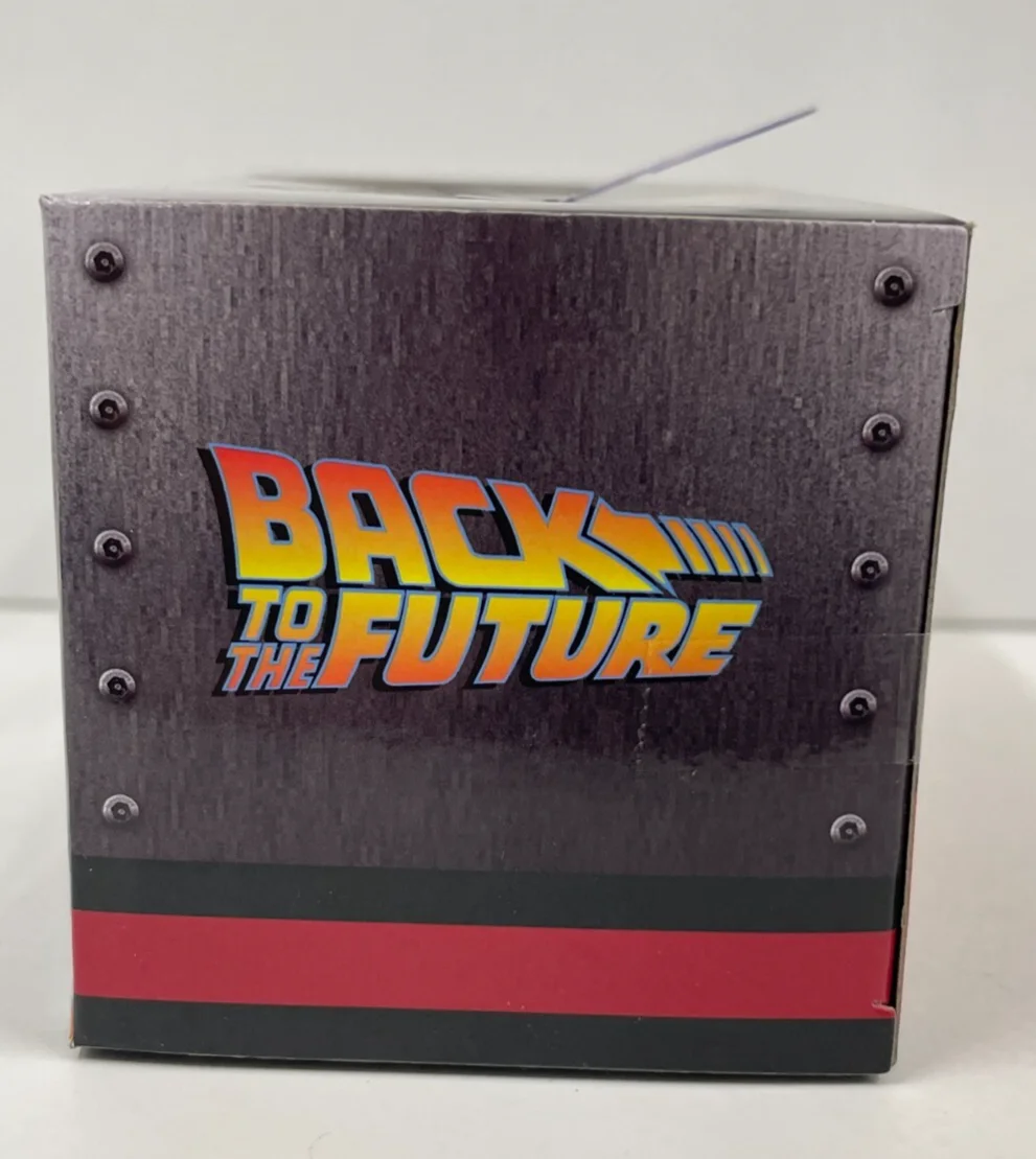 Claudia Wells — Claudia Wells Signed Back to the Future Diecast Delorean 1:32 Autograph Beckett, image 5