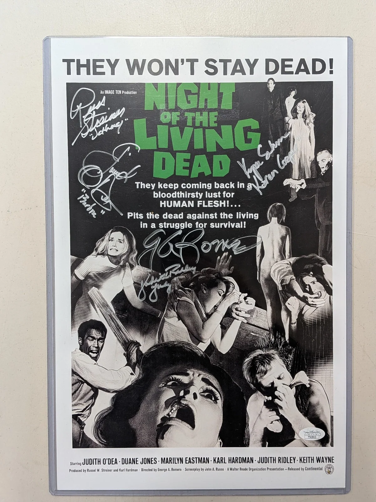 Night of the Living Dead 5X Cast — 1968 NOLD Cast 5x Signed 11x17 Poster George Romero STREINER O'DEA JSA COA RARE