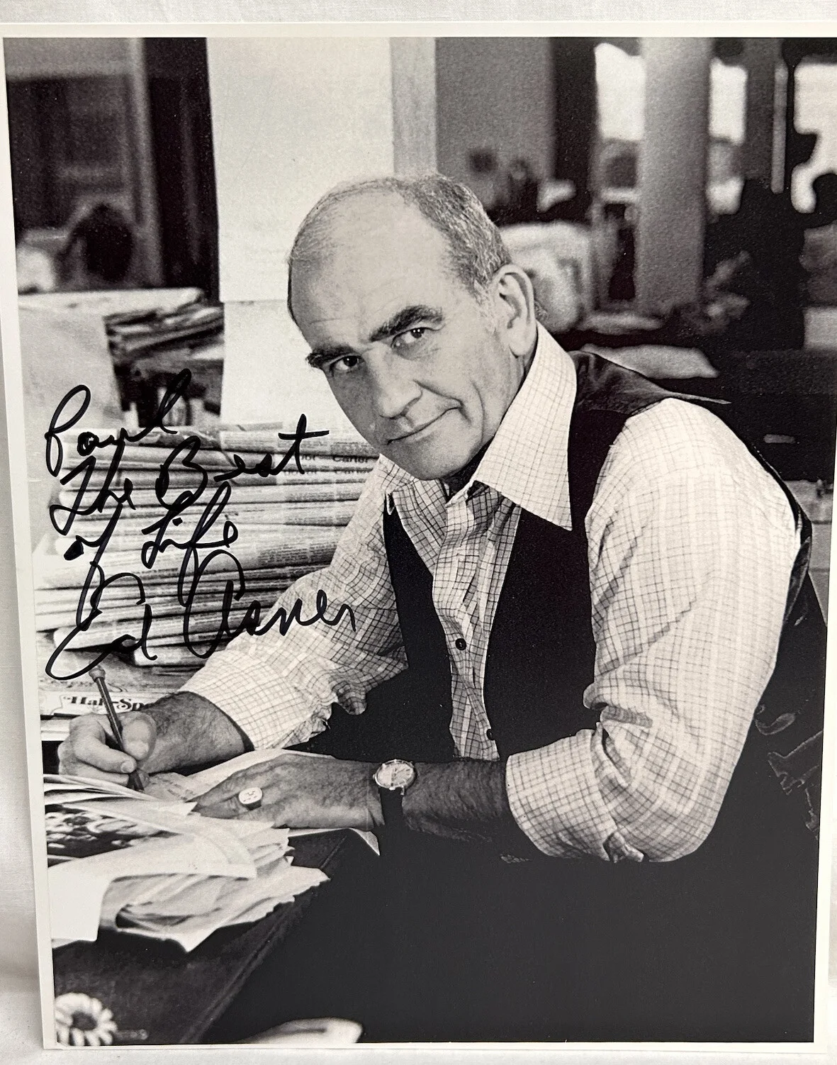 Ed Asner — Ed Asner Actor 8x10 Signed B/W Picture Index Card Traced Hand Set Of 3, image 3