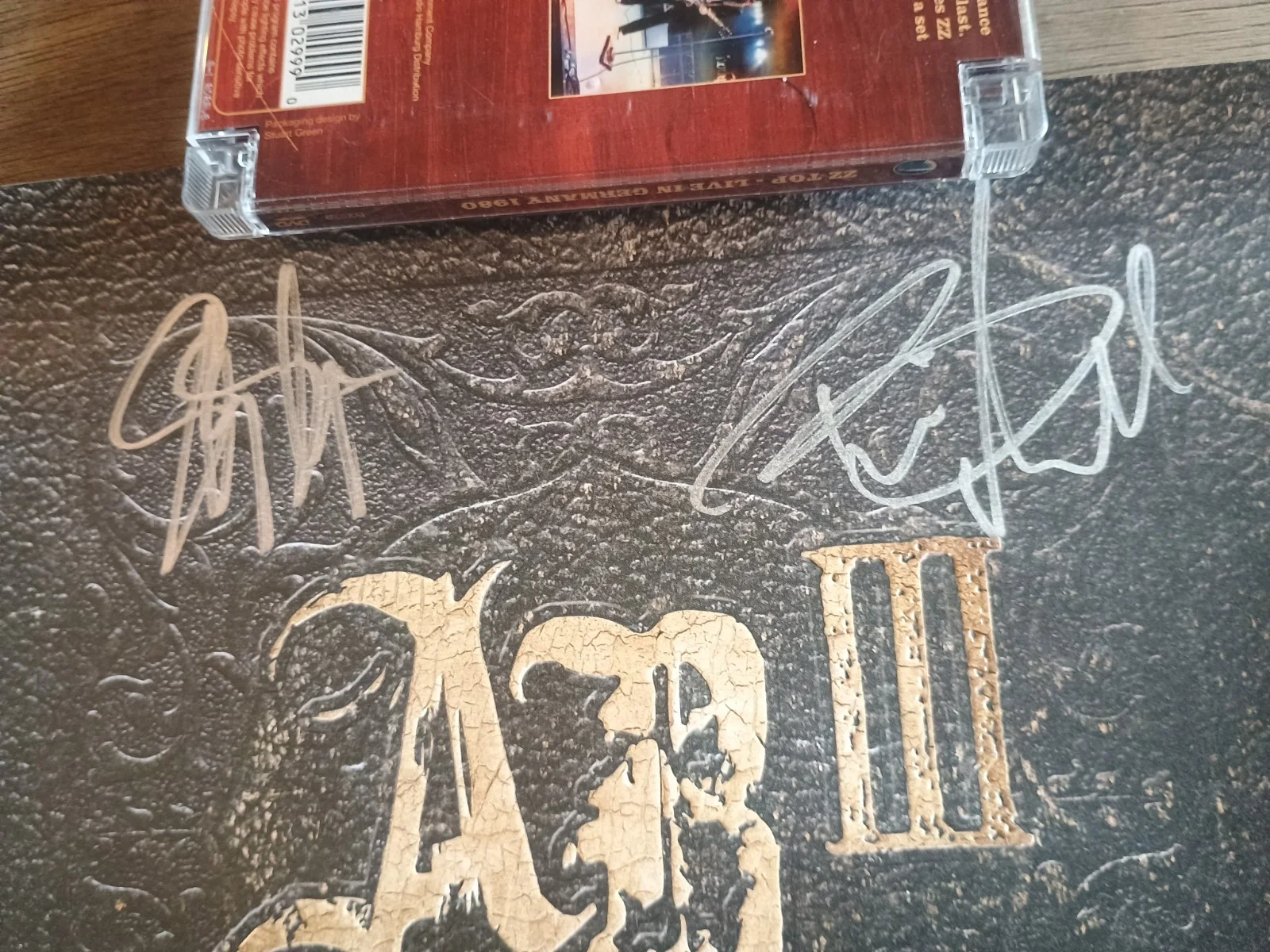 ALTER BRIDGE the Last Hero CD Plus Signed Poster By Entire Band RARE Poster Mint, image 2