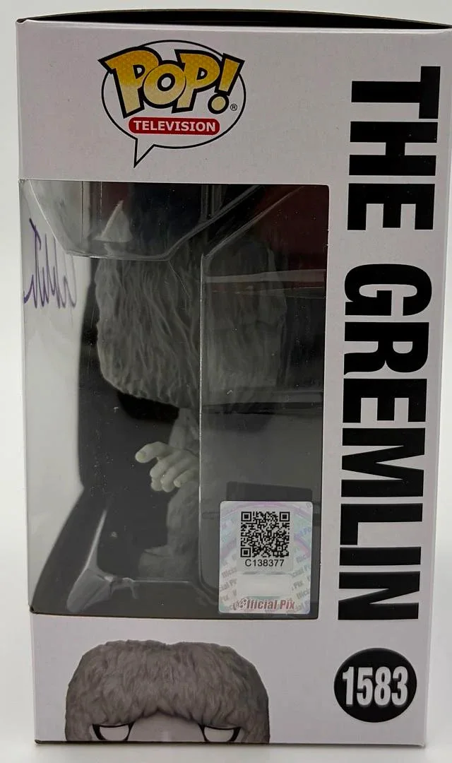 William Shatner — William Shatner Signed "Gremlin" Funko #1583 (Twilight Zone) - Official Pix COA, изображение 3