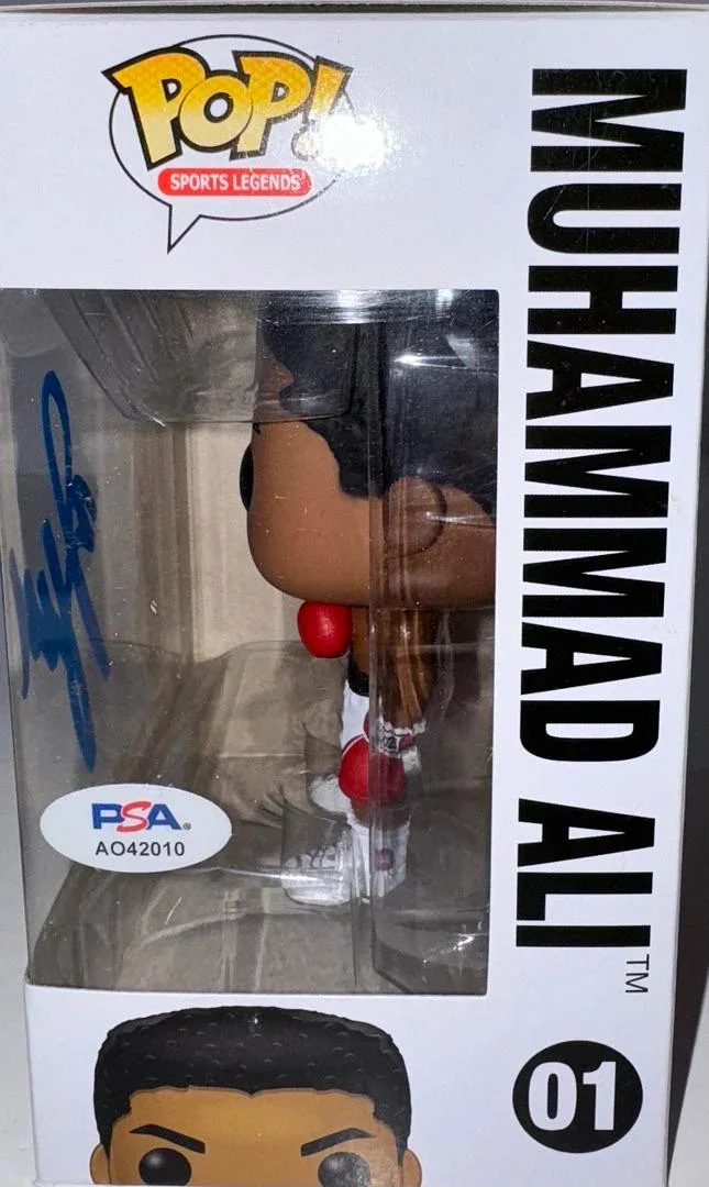 Will Smith — Will Smith Signed Funko Pop #01 (Muhammad Ali) - PSA COA, image 4