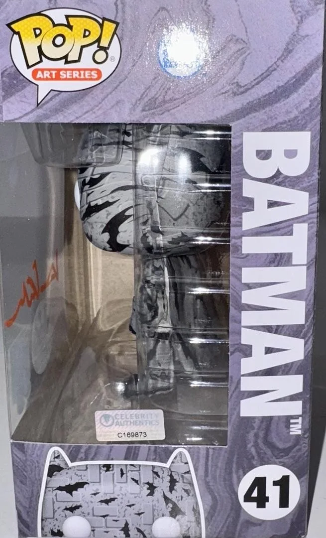 Val Kilmer — Val Kilmer Signed Funko Pop #41 Batman Art Series - Celebrity Authentics, image 3