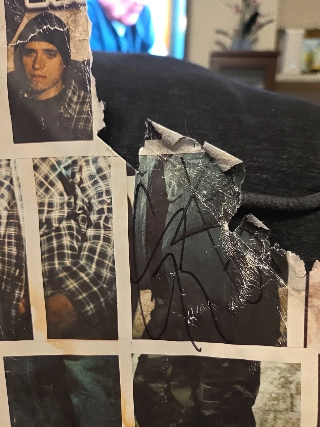 Puddle Of Mudd Signed 11x17 Poster Torn See Pics, image 2