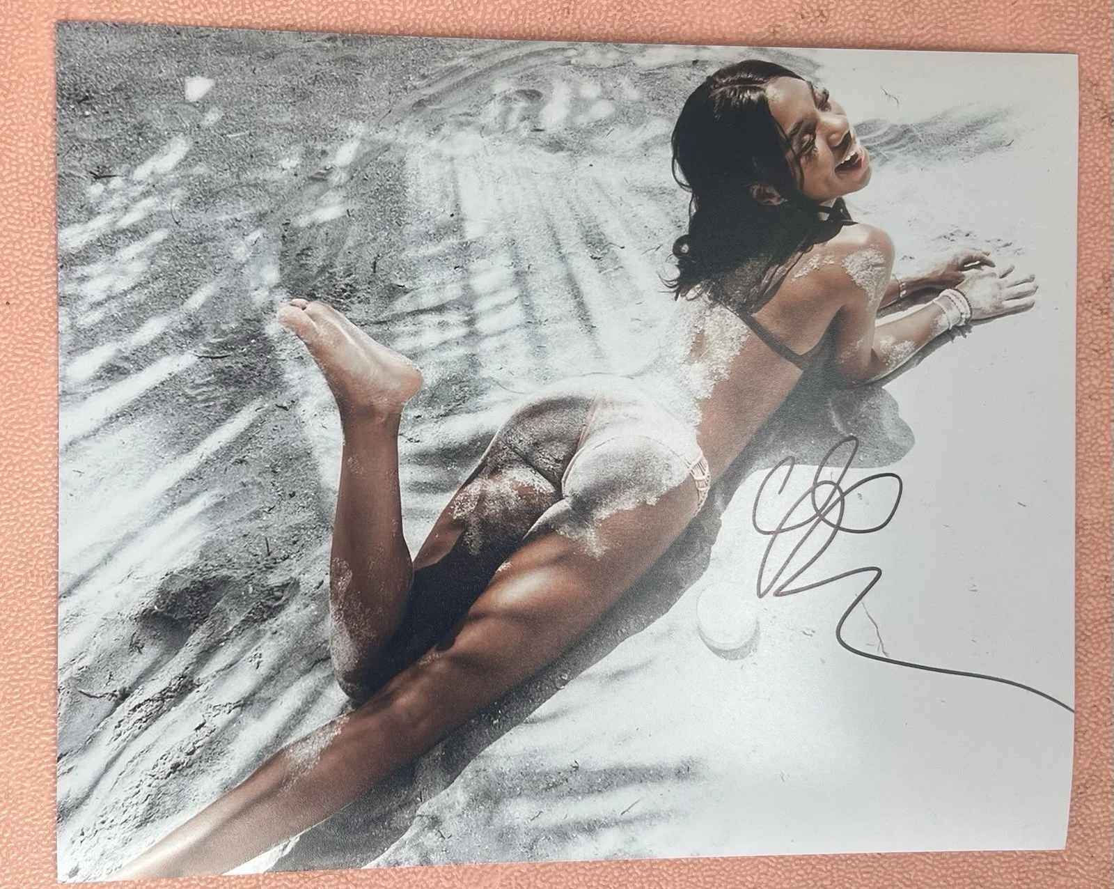 TEALA DUNN — TEALA DUNN IN PERSON SIGNED 8X10 COLOR PHOTO 5 COA