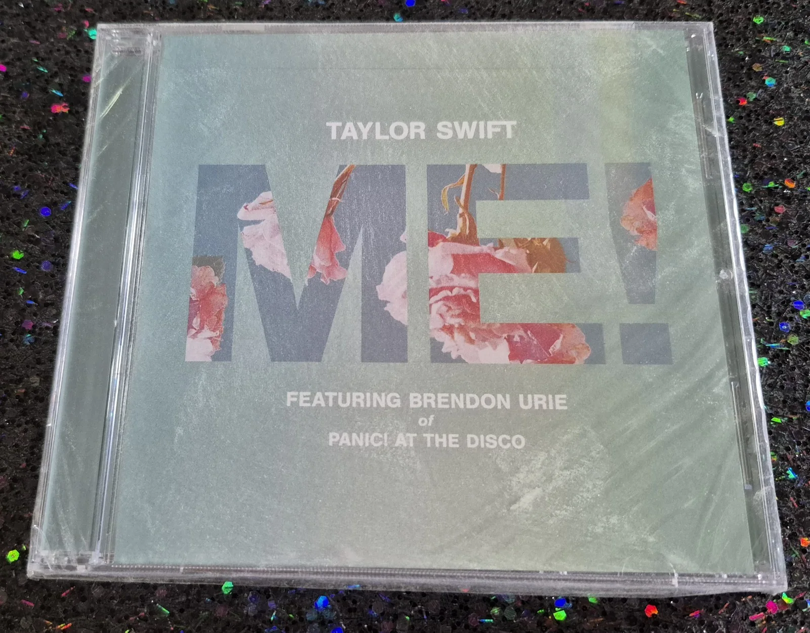 Taylor Swift Signed Lover Booklet & ME! CD Single 2019, image 4