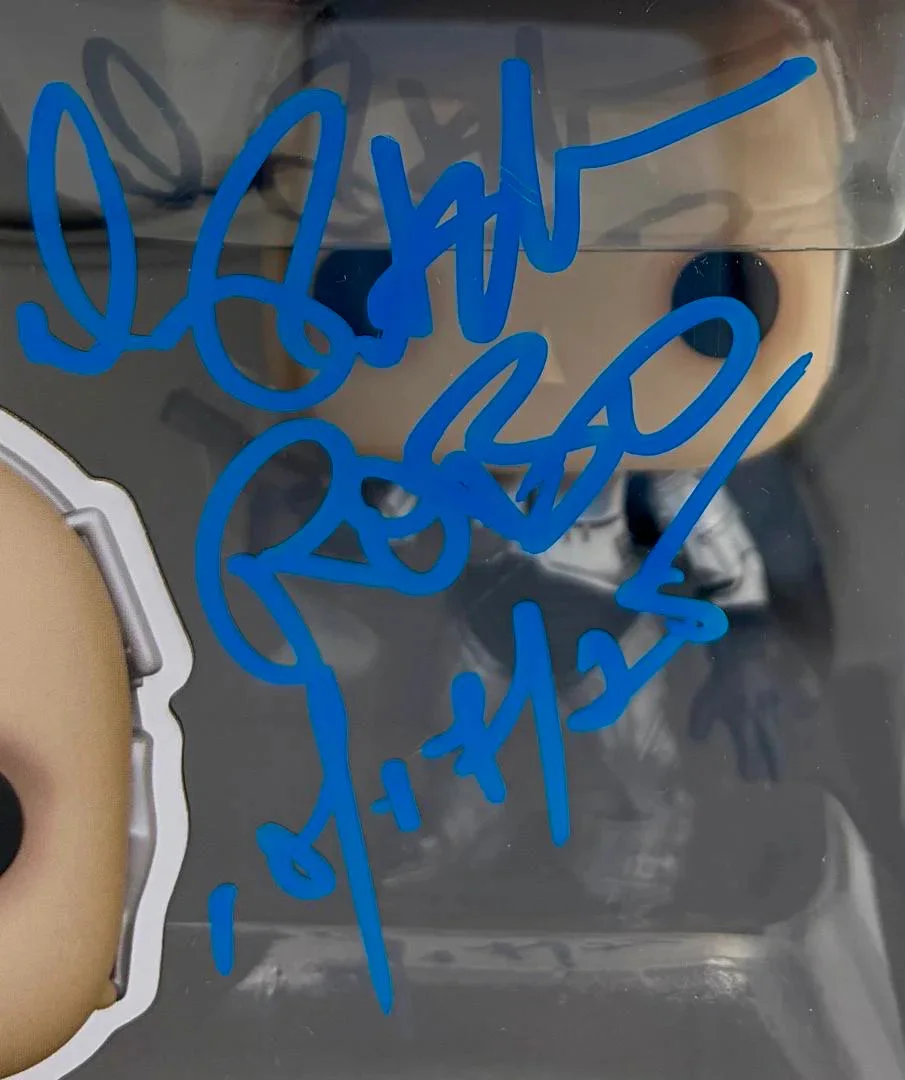 Peter Weller — Peter Weller Signed Funko Pop #1635 "Robocop" - Beckett COA, image 2