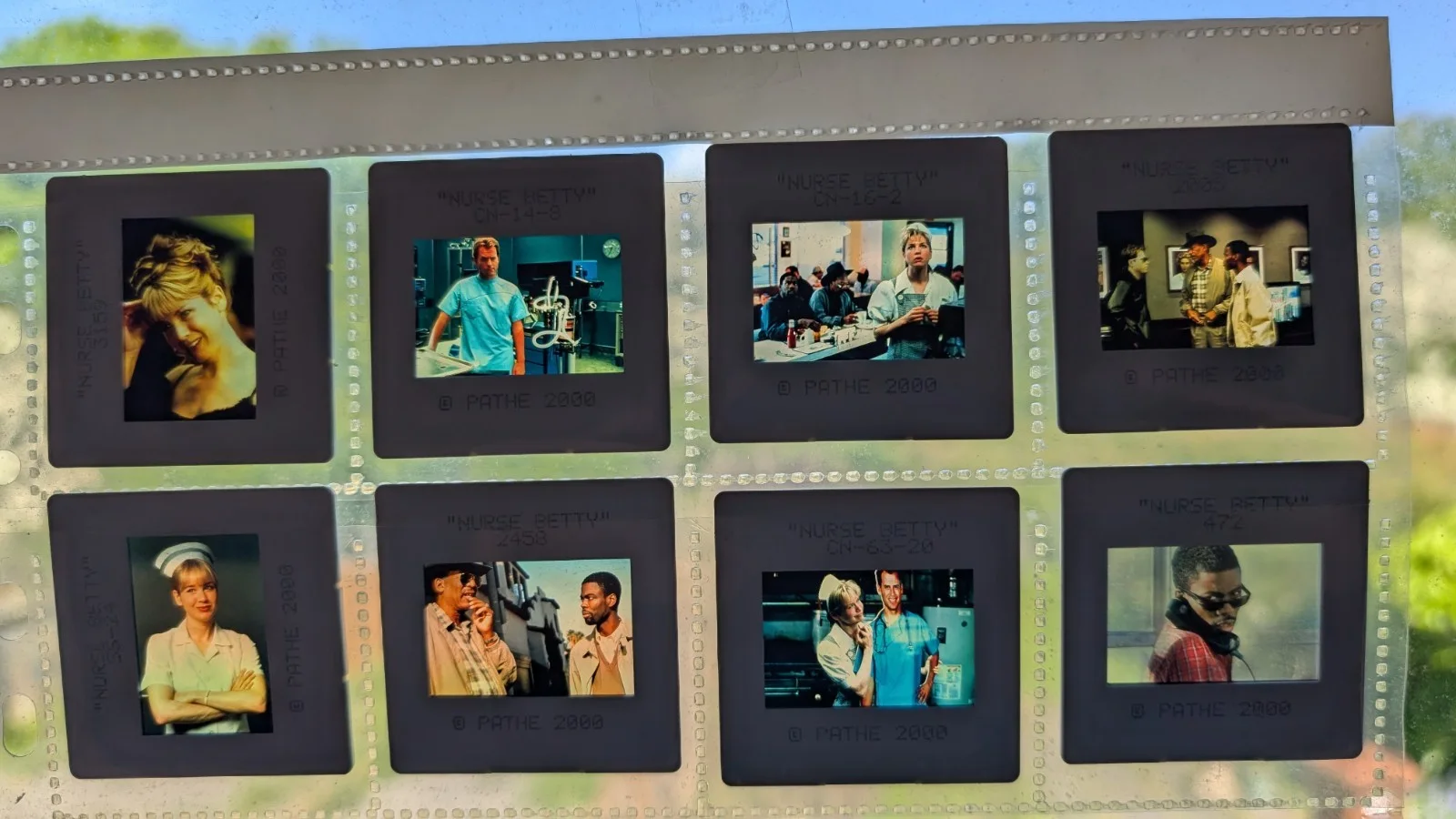 Nurse Betty 2000, Neil LaBute Renee Zellweger Morgan Freeman press kit 13 slides, изображение 4