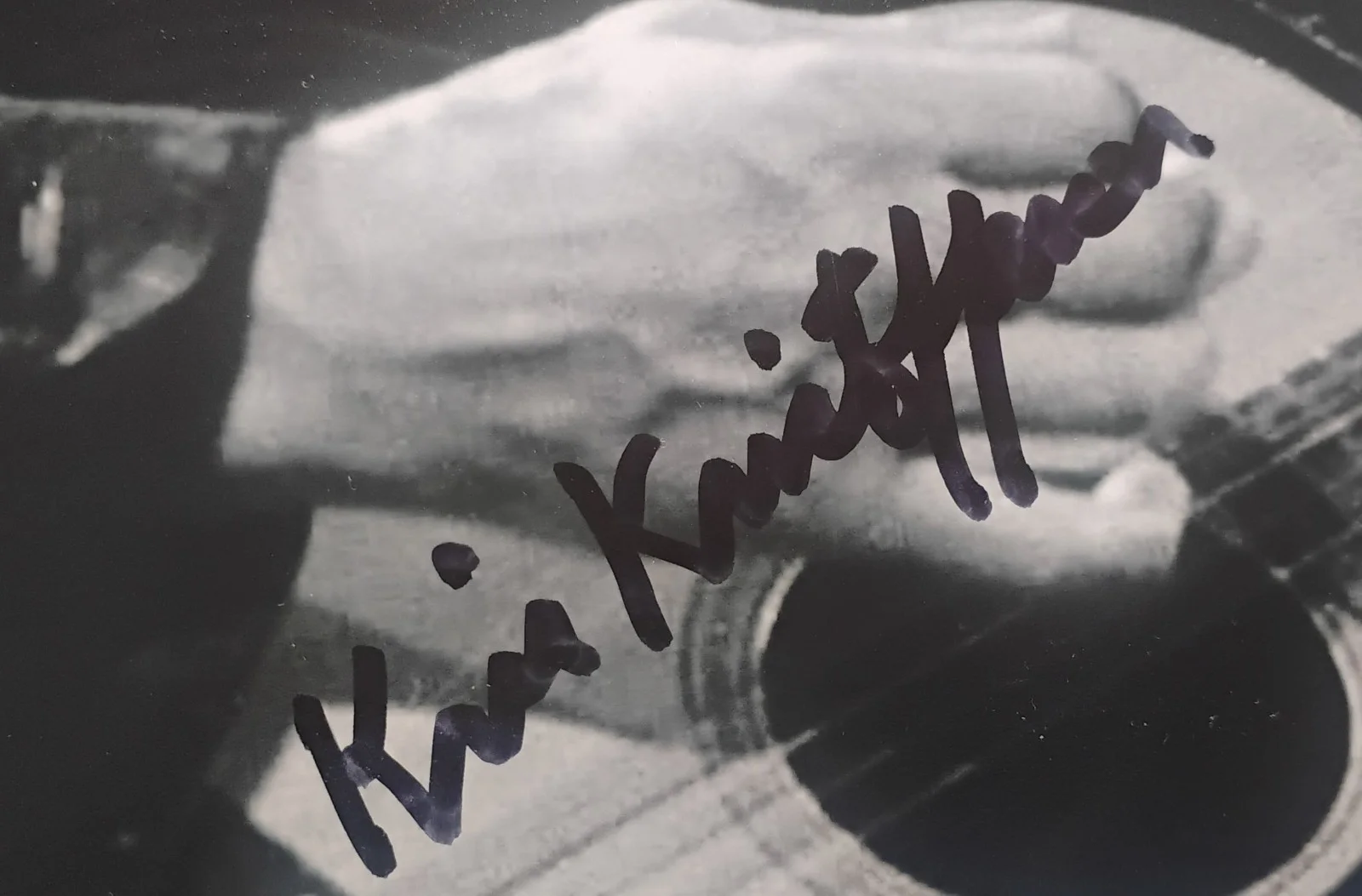Kris Kristofferson Hand Signed Autograph 8x10 Photo COA - NO US TARIFFS, изображение 3