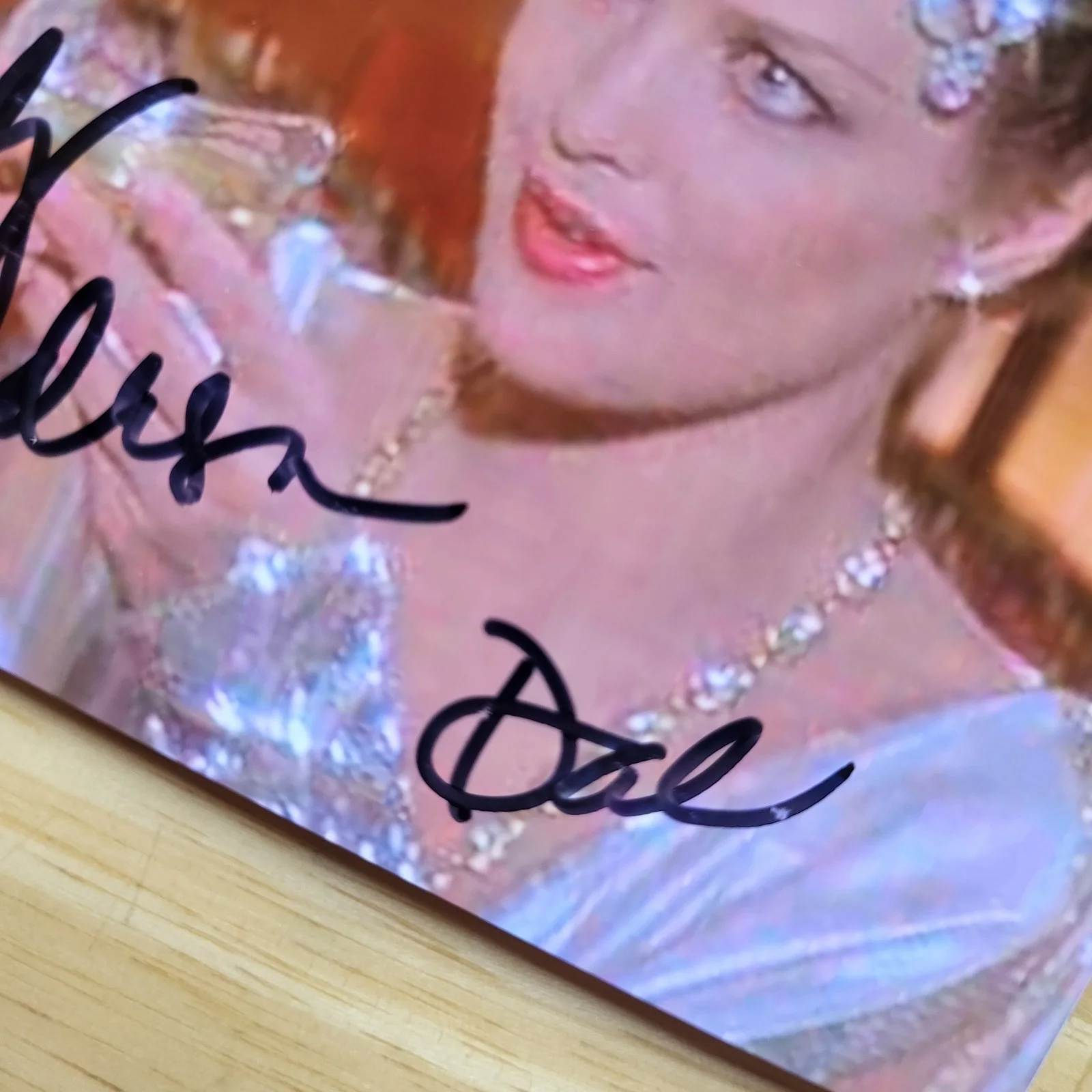 Melody Anderson — Melody Anderson Flash Gordon Hand Signed 4x6 Autograph C, image 4