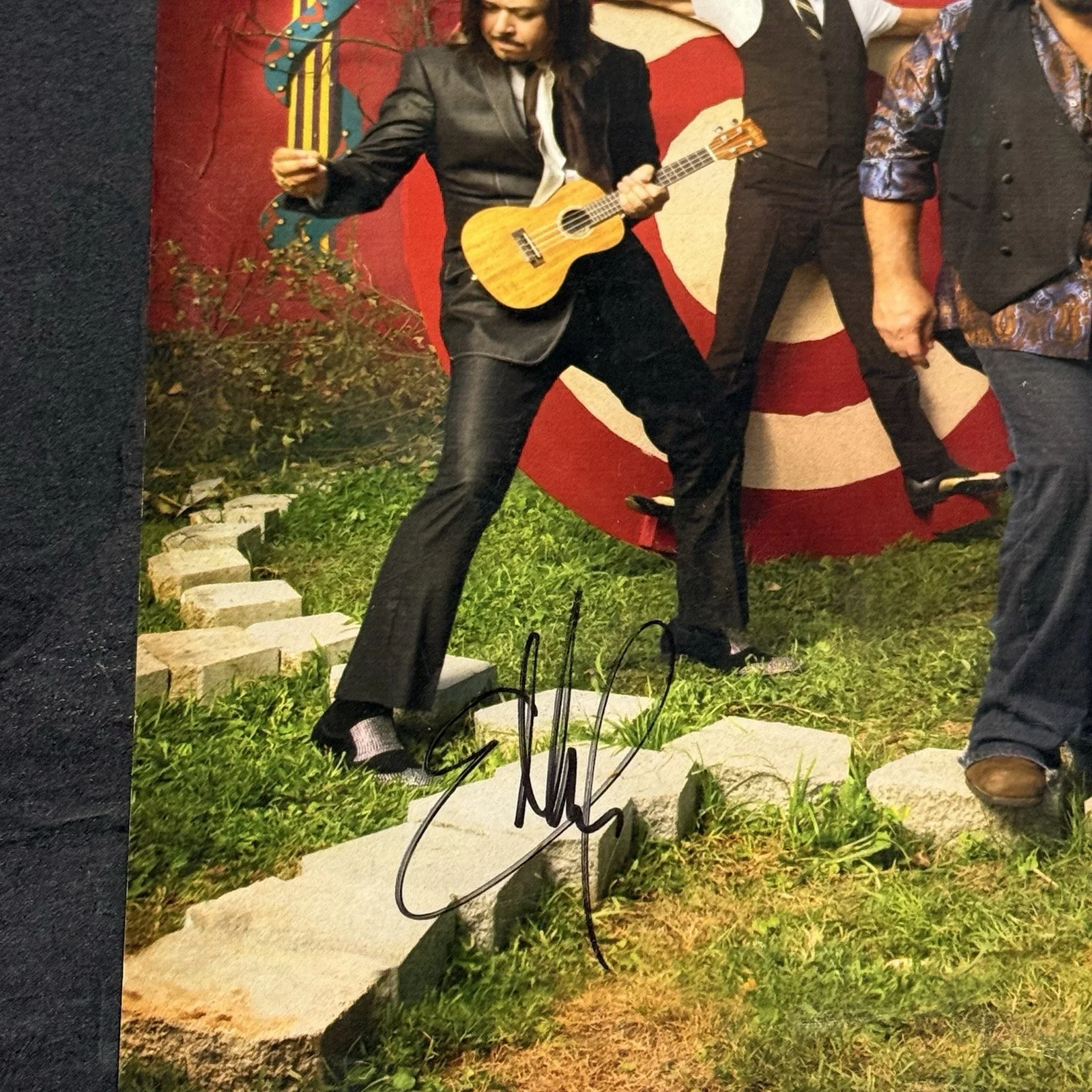 The Mavericks Band In Time Album Poster Signed Autographed Raul Malo, изображение 5