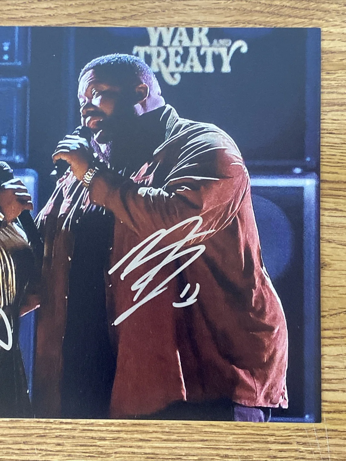 The War And Treaty Autographed 8x10 Photo Country Music Duo Micheal & Tanya, изображение 3