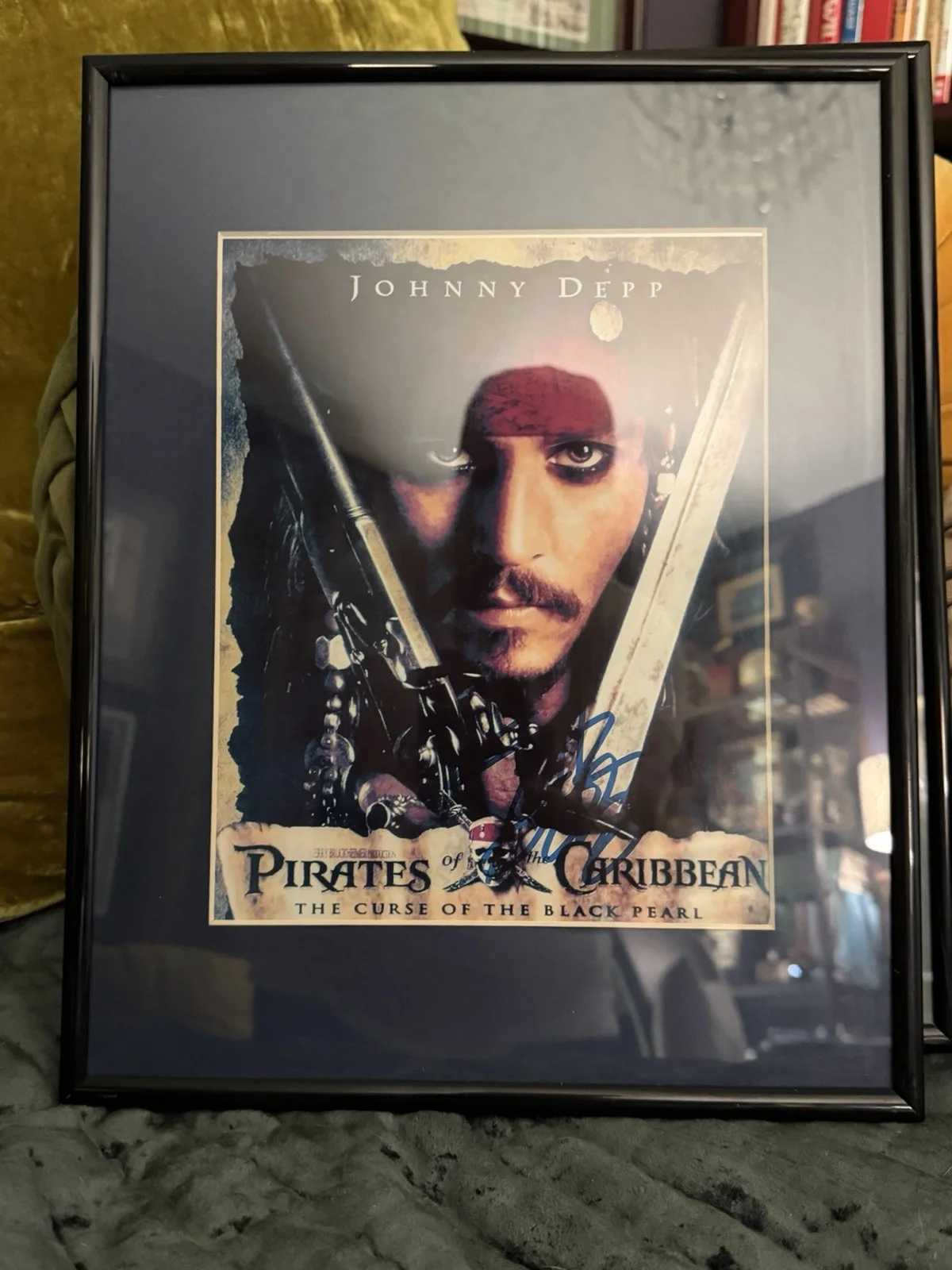 Signed Framed John Travolta And Johnny Depp. COA For Travolta. 8 X 10’s, image 4