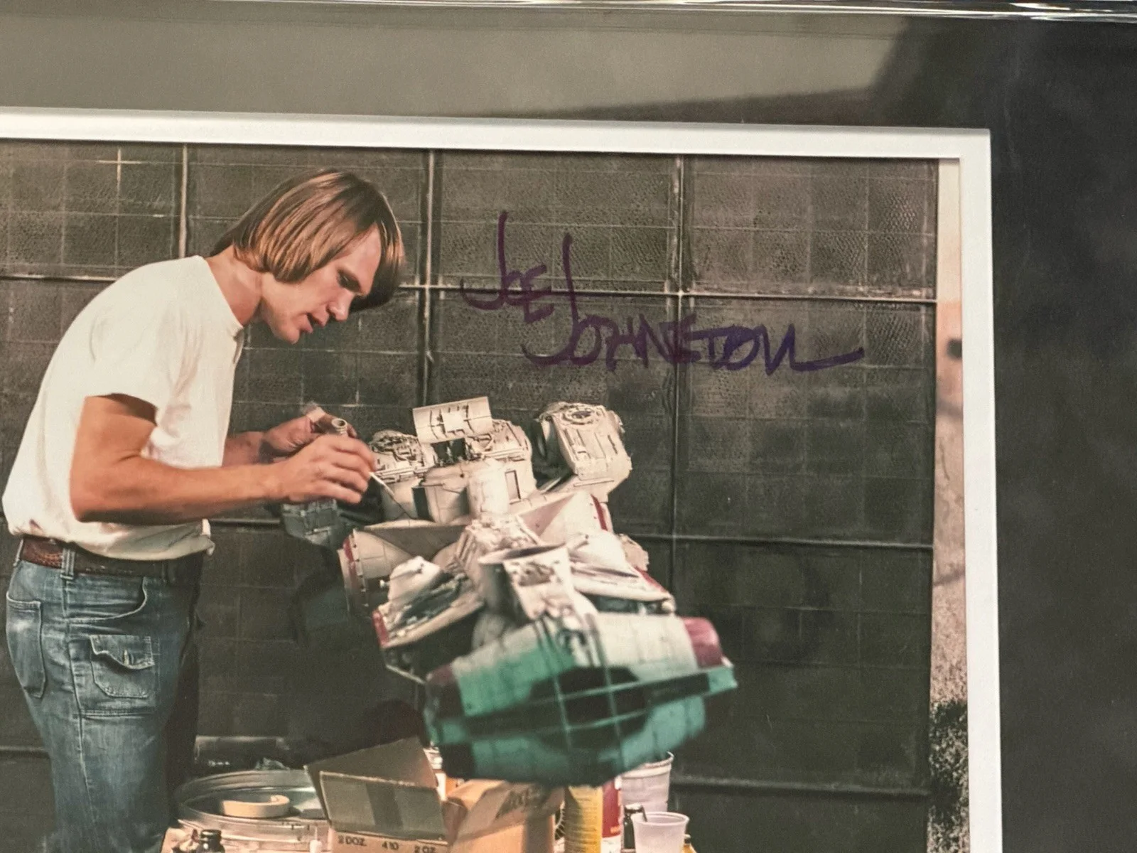 Joe Johnston — Star Wars Joe Johnston Signed Framed 8x10 Photo SWAU Authenticated, изображение 3