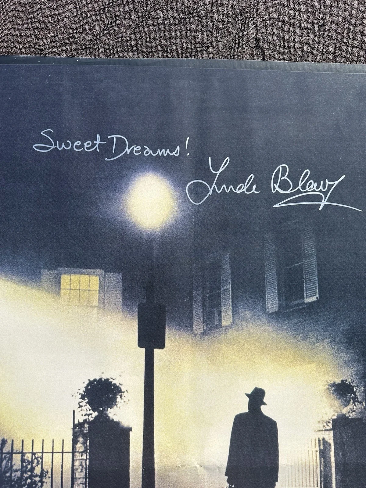 Linda Blair — Linda Blair Autograph Signed THE EXORCIST 27x40 Movie Poster BECKETT BAS LOA COA, изображение 3