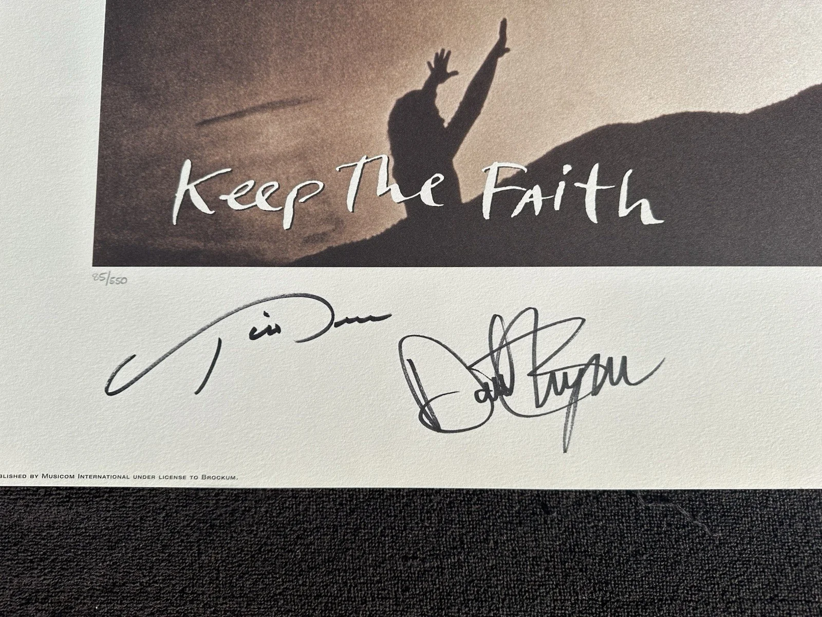 Jon Bon Jovi Entire Band Signed 27x40 Keep The Faith Poster Beckett BAS LOA COA, изображение 3