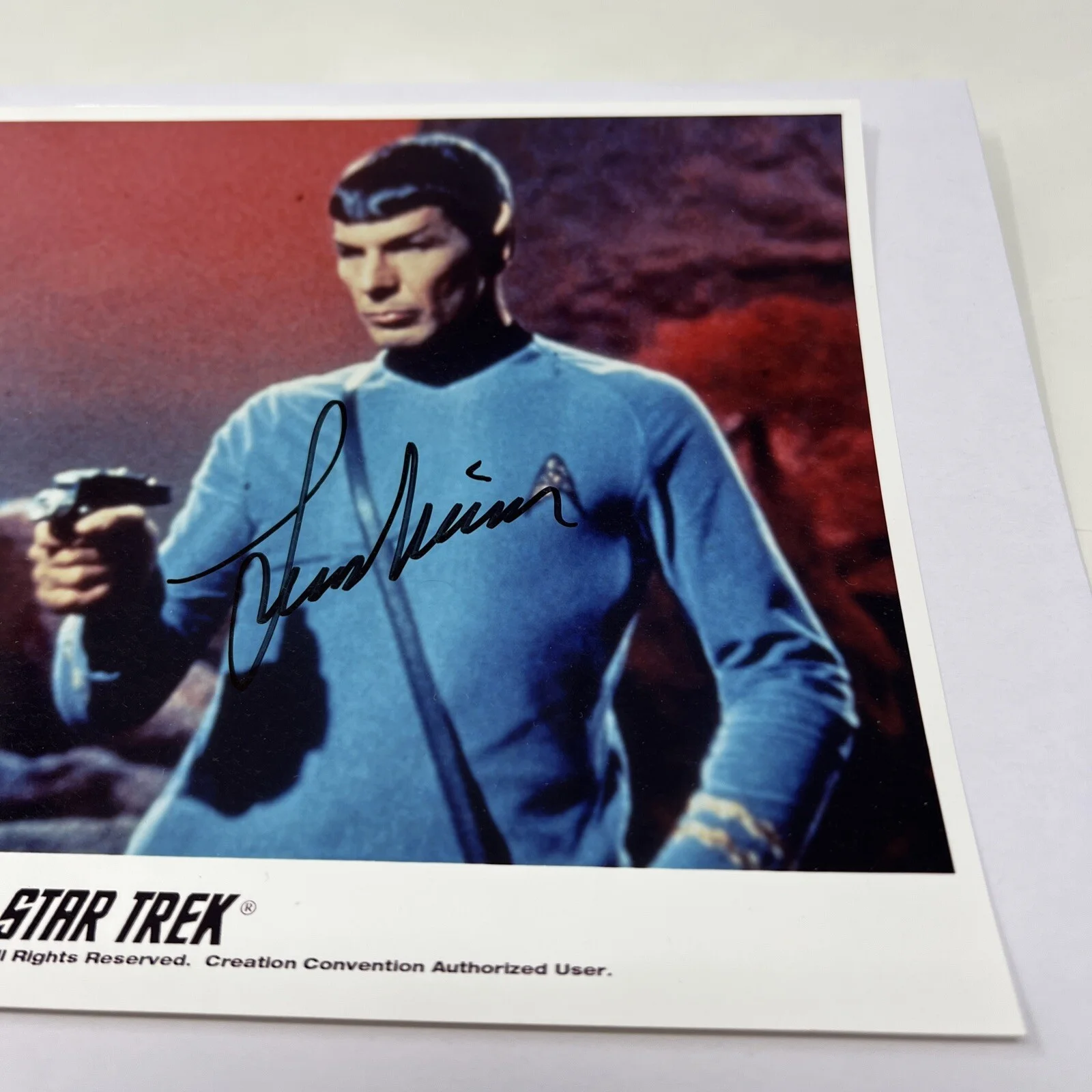 Leonard Nimoy — Rare Leonard Nimoy Hand Signed Autographed Star Trek Spock W/ COA 8”x 10”, image 4