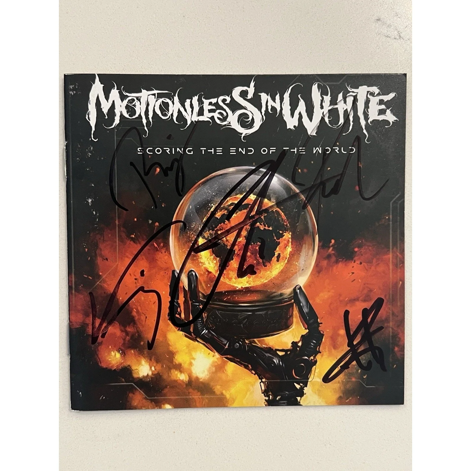 Motionless In White SIGNED Scoring The End Of The World CD COA AUTOGRAPHED #7, изображение 5