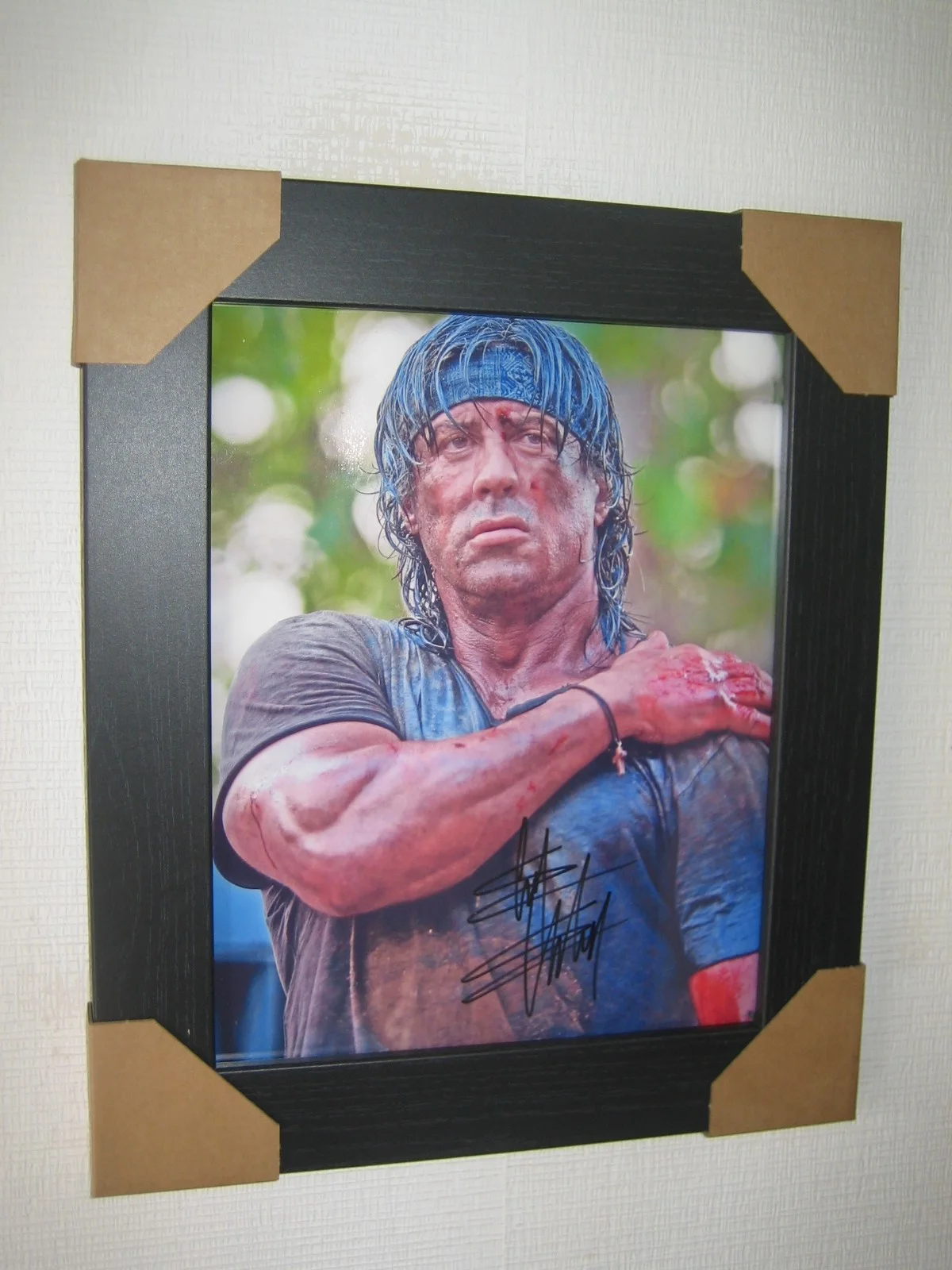 Sylvester Stallone Signed Photo 8x10 inches Framed with CoA, image 2