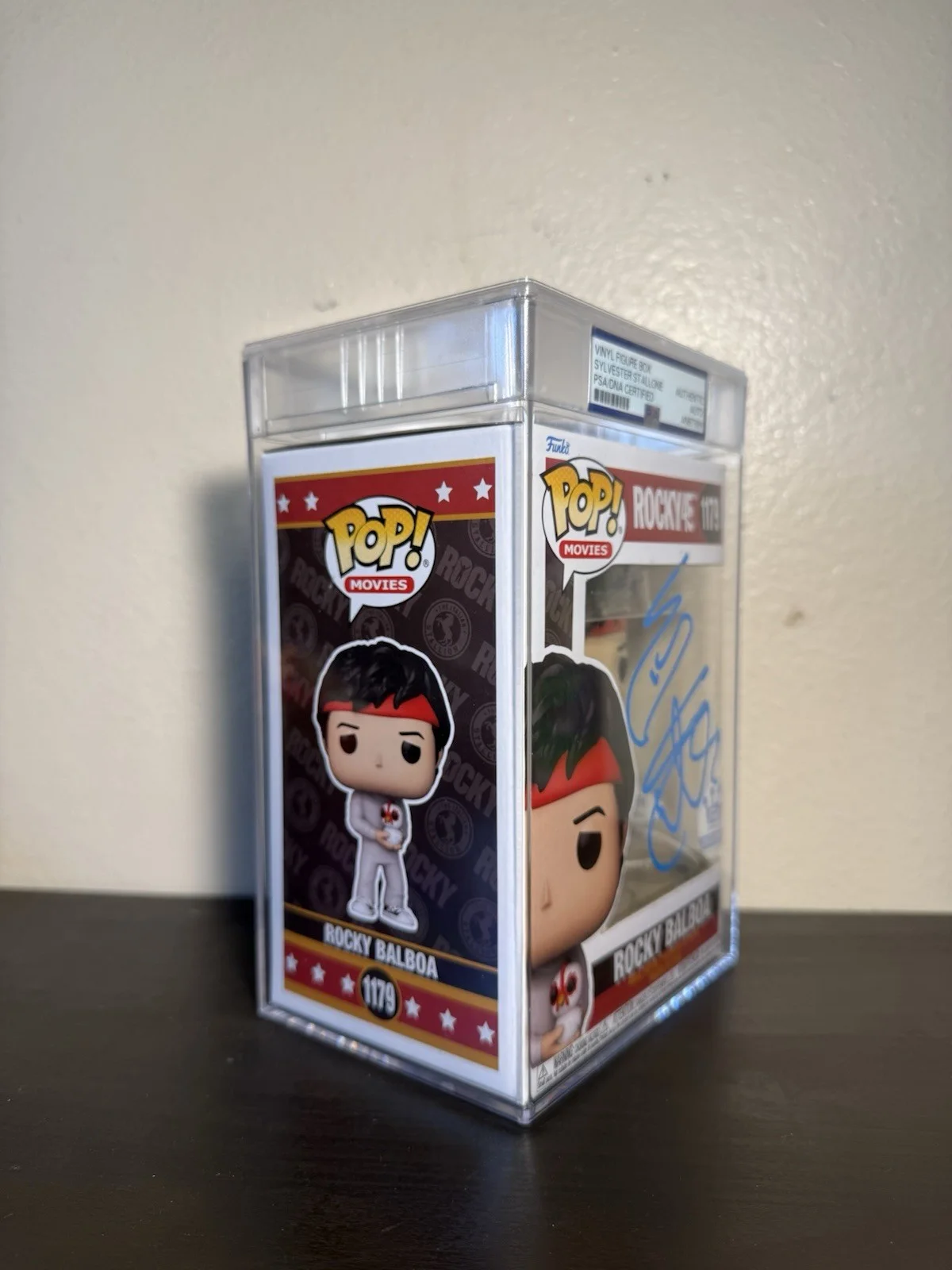 Sylvester Stallone — Funko Pop! Rocky Balboa #1179 FunkoShop Autographed by Sylvester Stallone, изображение 2
