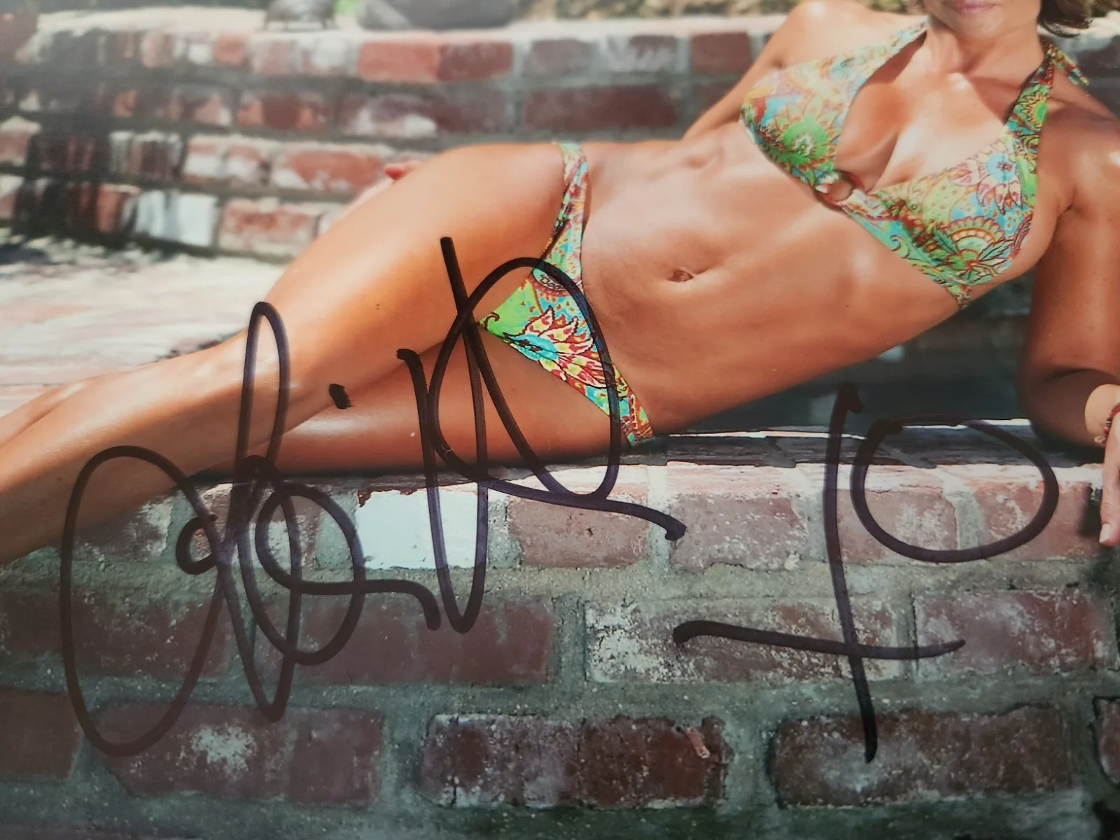 Lisa Rinna Signed Autographed 8x10" Photograph AW COA Melrose Place, image 2