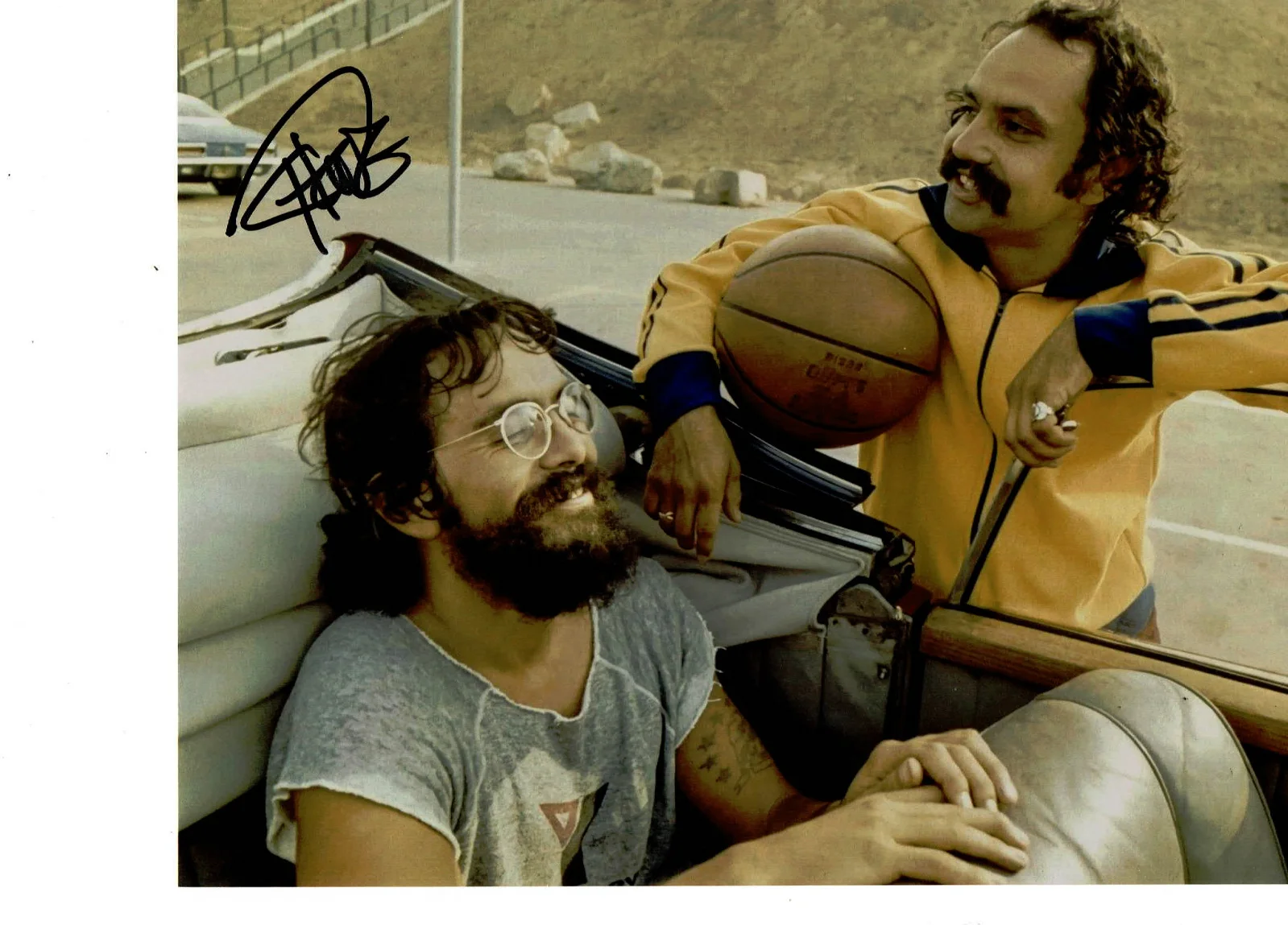 TOMMY CHONG of Cheech & Chong — TOMMY CHONG of Cheech & Chong autographed 8x10 color basketball photo