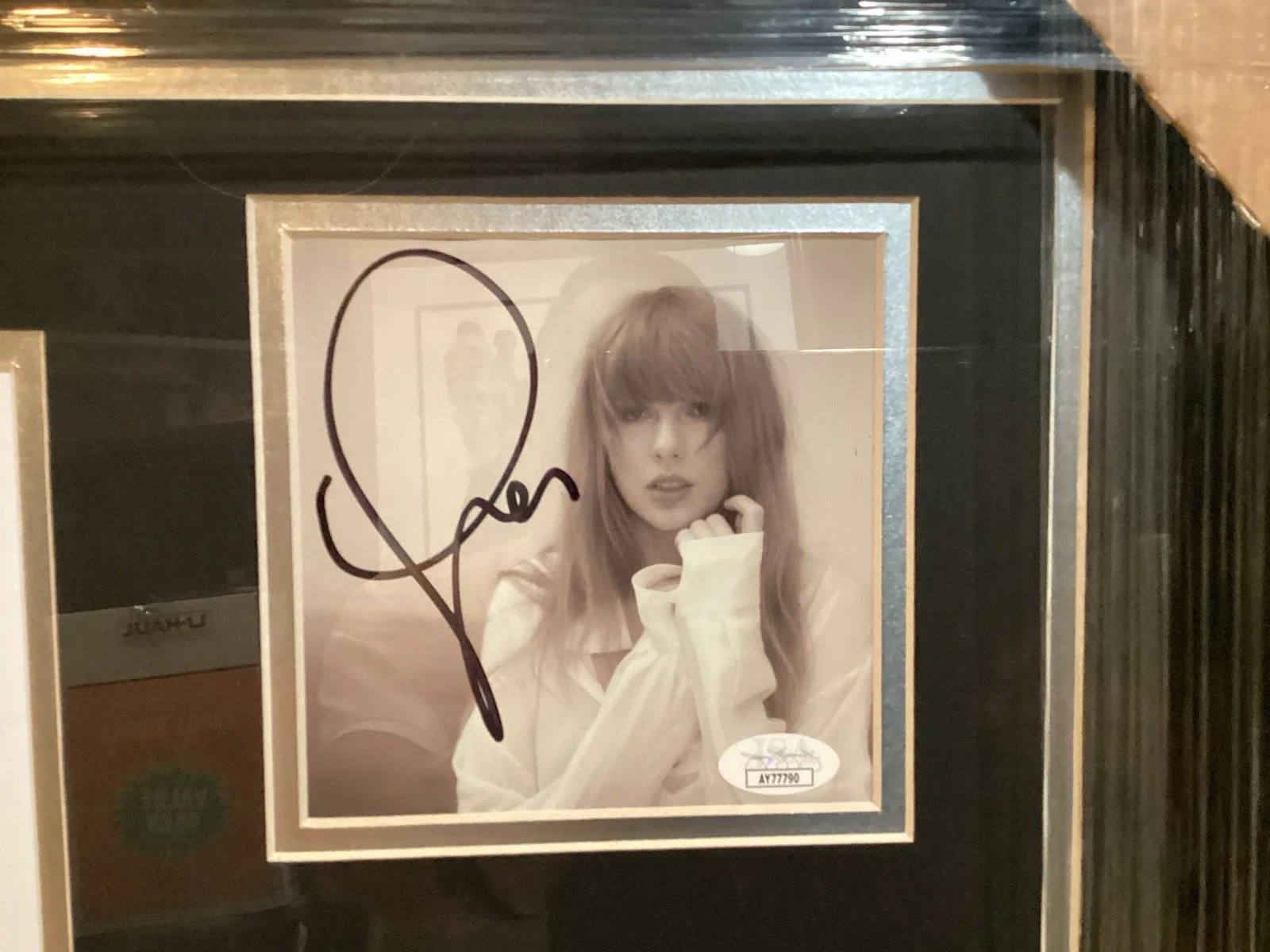 Taylor Swift 18x21 Signed CD Cover Display With JSA COA, image 2