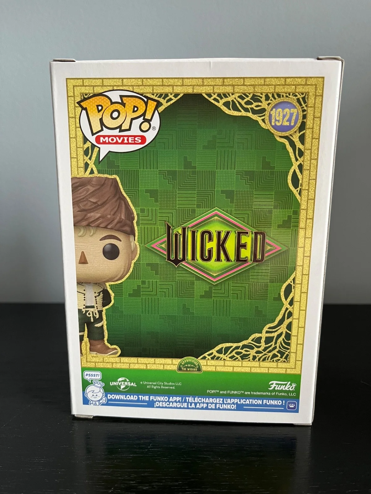 Jonathan Bailey — Jonathan Bailey Hand Signed SCARECROW Funko Pop #1927 WICKED FOR GOOD COA, изображение 4