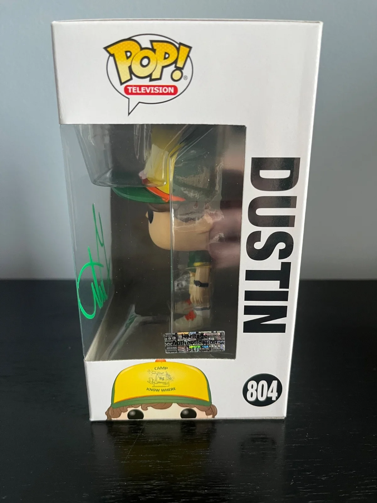 Gaten Matarazzo — Gaten Matarazzo Signed Dustin Stranger Things Funko - COA - AUTHENTICATED & CASE, изображение 3