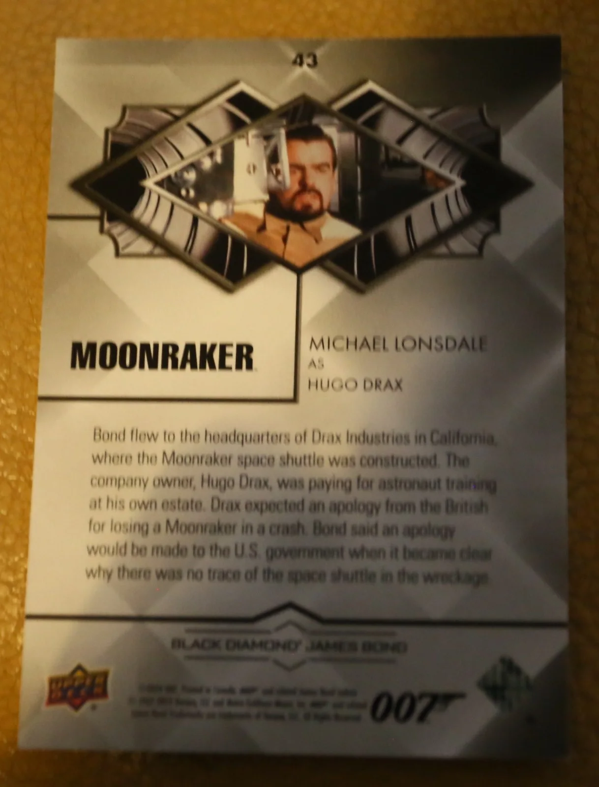 JAMES BOND NUMBER 176 of 199 MICHAEL LONSDALE BLACK DIAMOND TRADING CARD, изображение 2