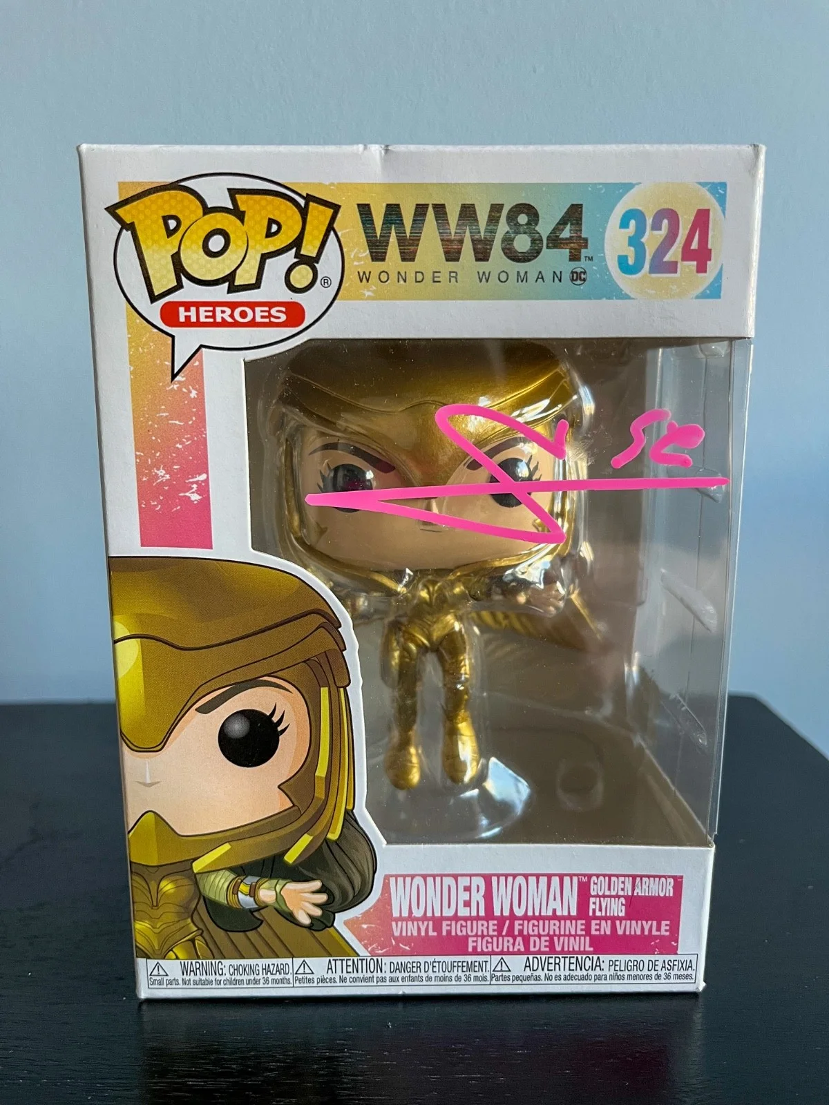 Gal Gadot — Gal Gadot Signed WONDER WOMAN Funko Pop! #324 AUTHENTICATED & CASE - VAULTED!, image 2