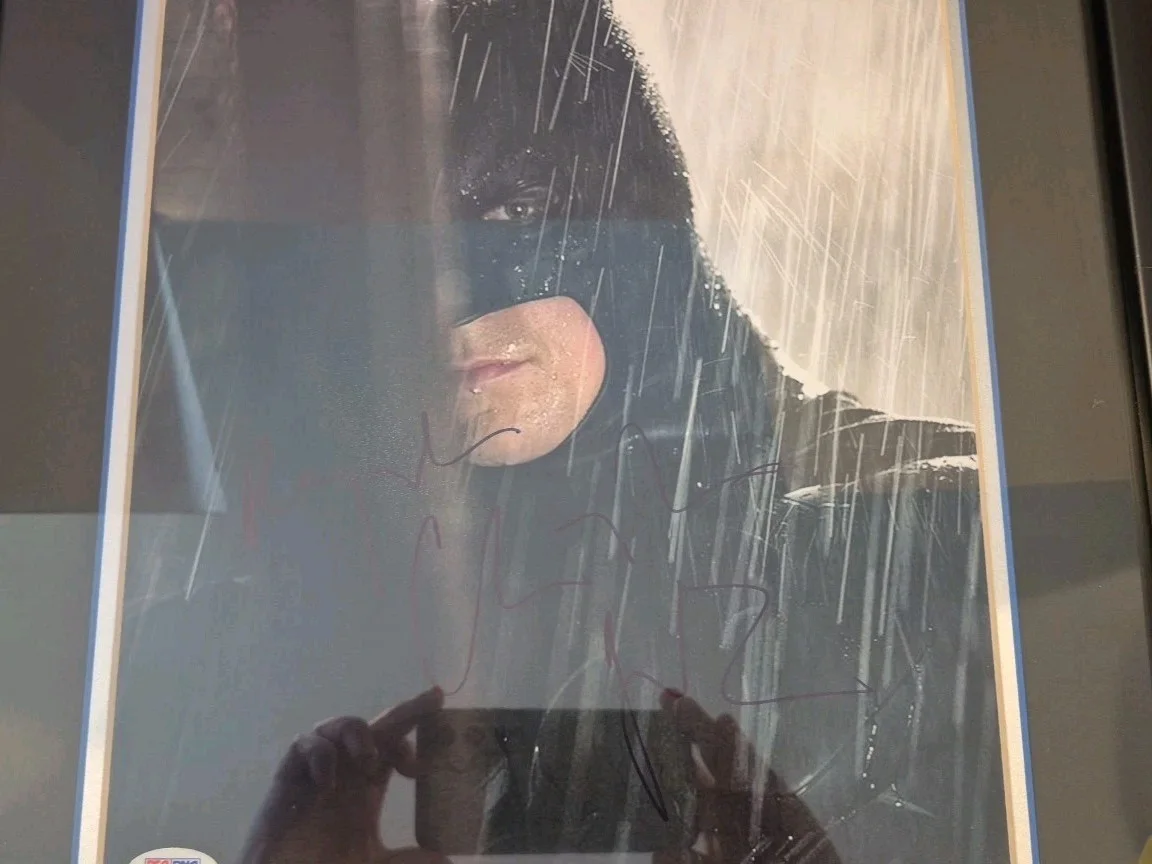 Christian Bale — *BATMAN THE DARK KNIGHT* Christian Bale Signed Photo PSA/DNA Framed Matted, изображение 2