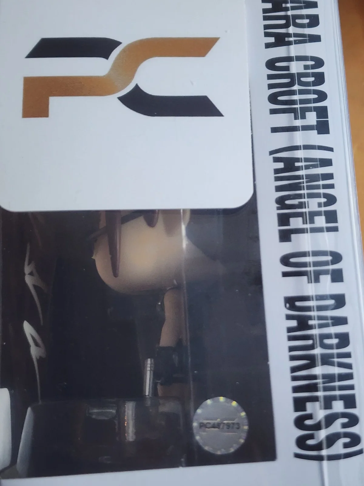 Angelina Jolie — Angelina Jolie Autograph Signed Tomb Raider Lara Croft Funko Pop 1194 With COA, изображение 2