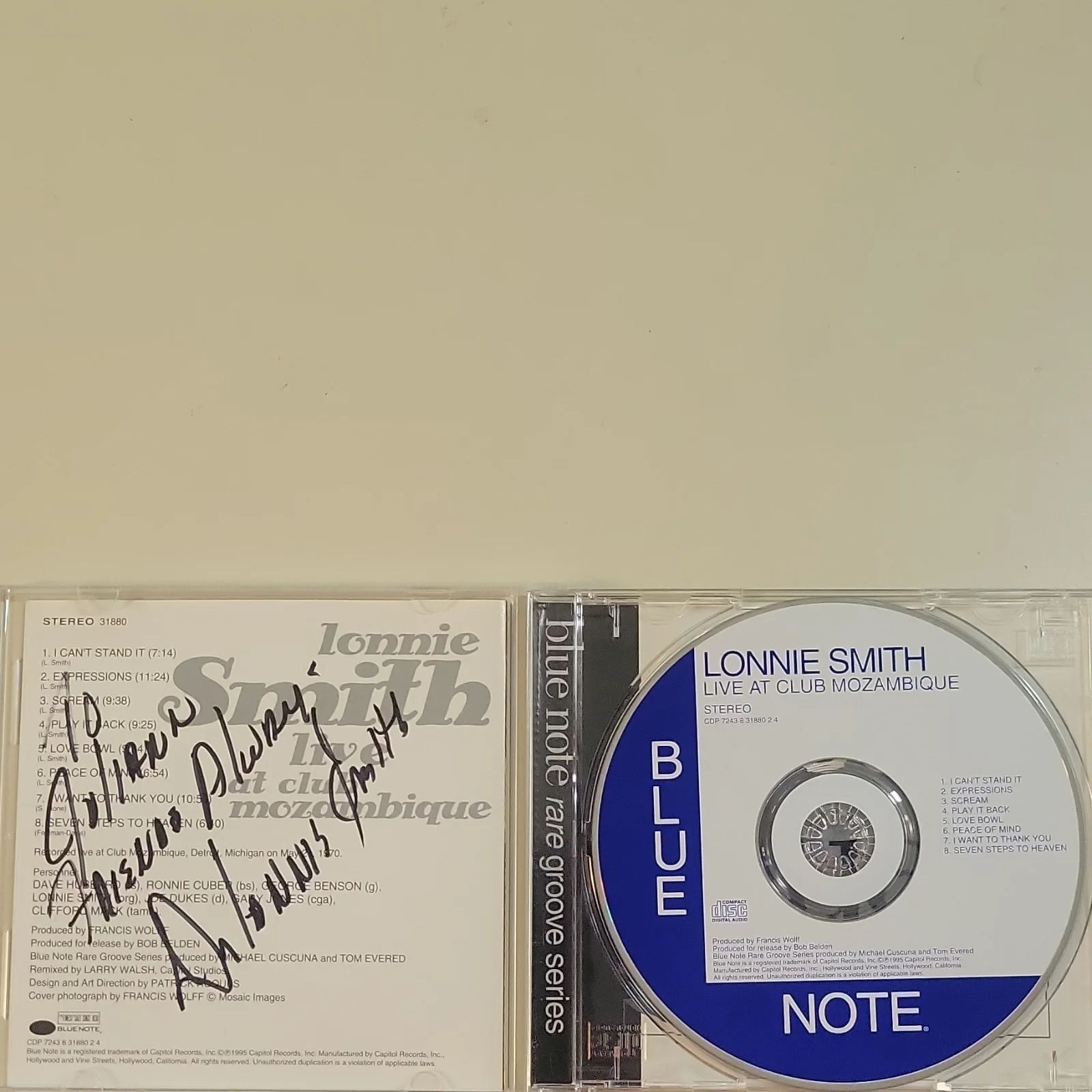 Lonnie Smith Signed CD Live at Club Mozambique with Booklet autographed, image 3