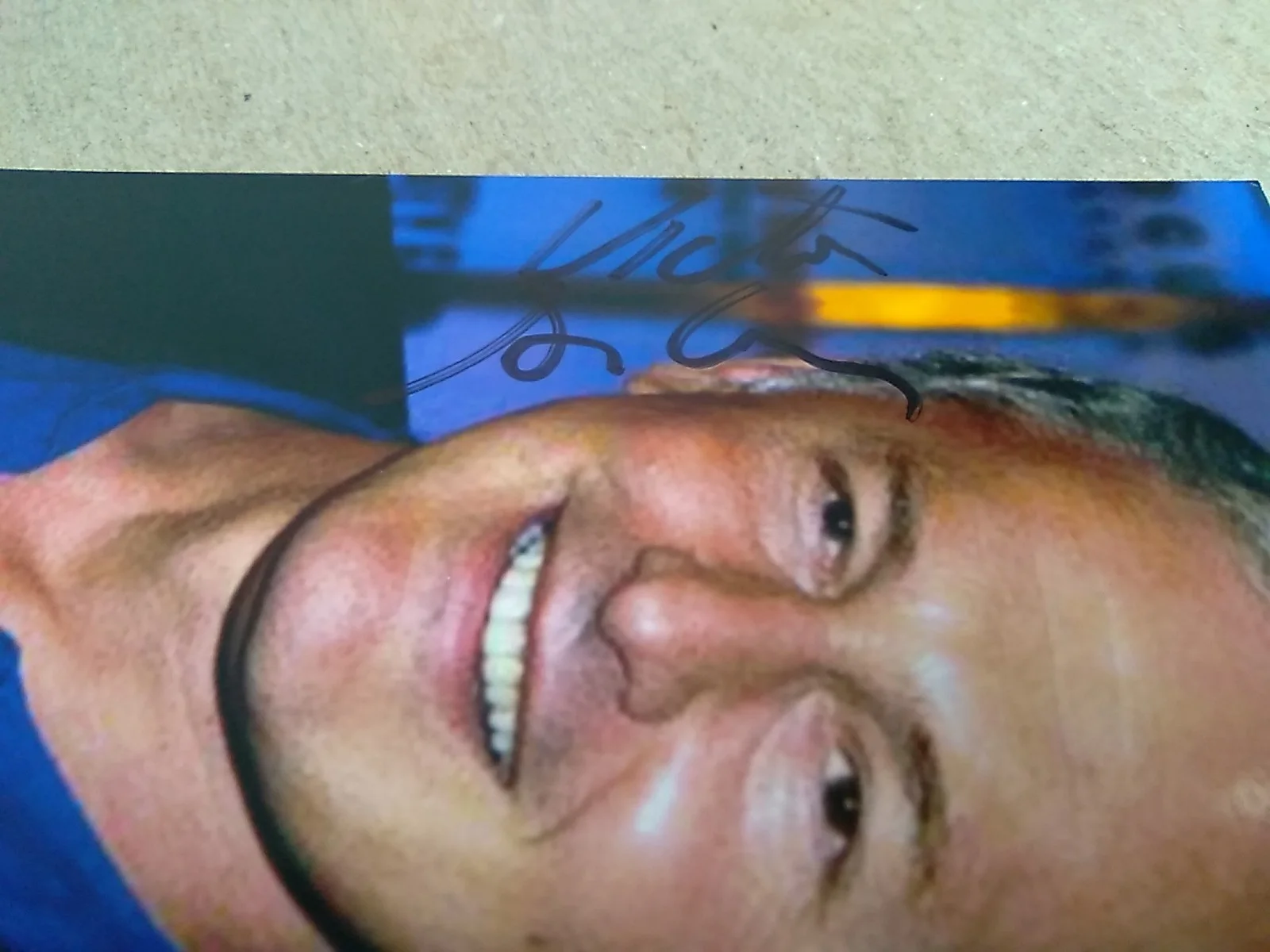 Victor Garber Canadian Actor And Singer Autographed 6x4 Photo Signed, изображение 3
