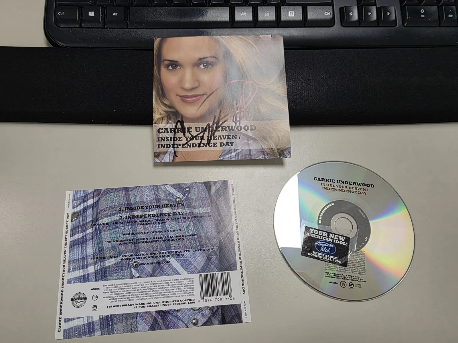 CARRIE UNDERWOOD - INSIDE YOUR HEAVEN - HAND SIGNED 2005 CD SINGLE - NO CASE, image 2