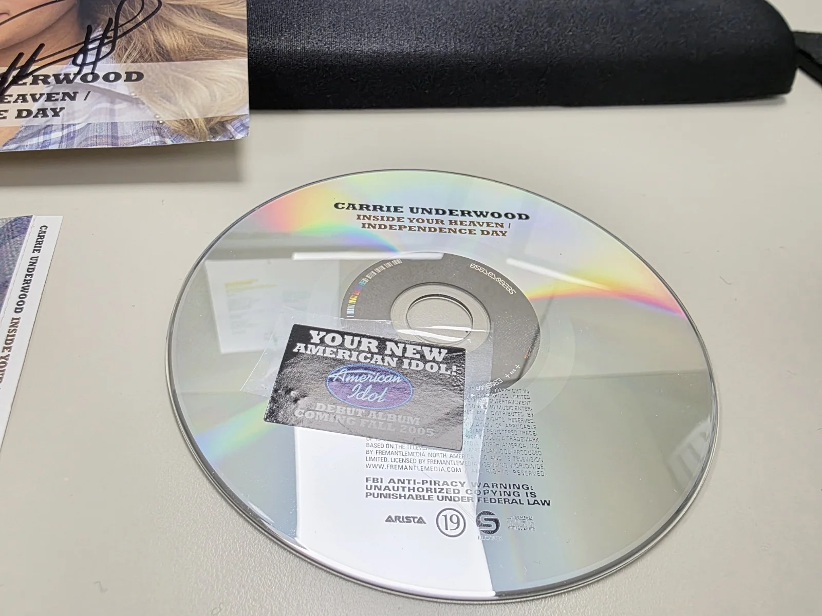 CARRIE UNDERWOOD - INSIDE YOUR HEAVEN - HAND SIGNED 2005 CD SINGLE - NO CASE, image 5