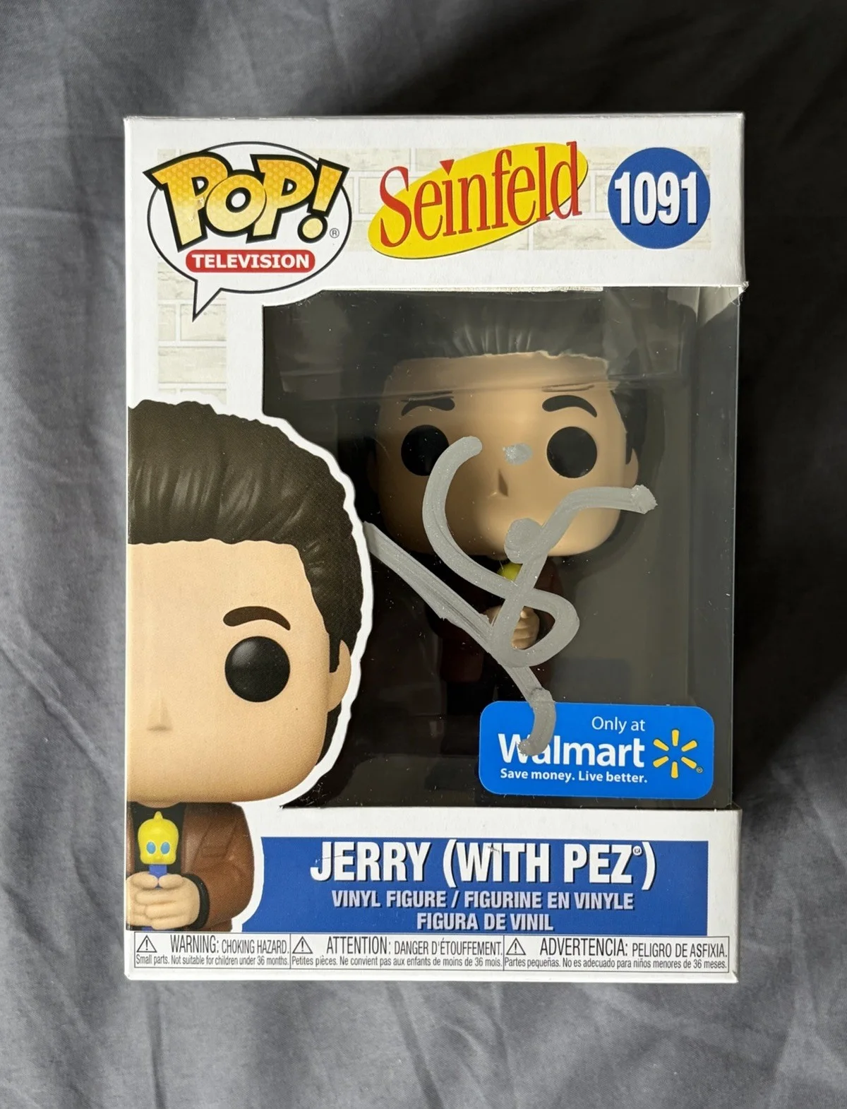 Jerry Seinfeld — Jerry Seinfeld Signed Funko Pop Walmart Jerry With Pez #1091 Autographed JSA COA, image 2