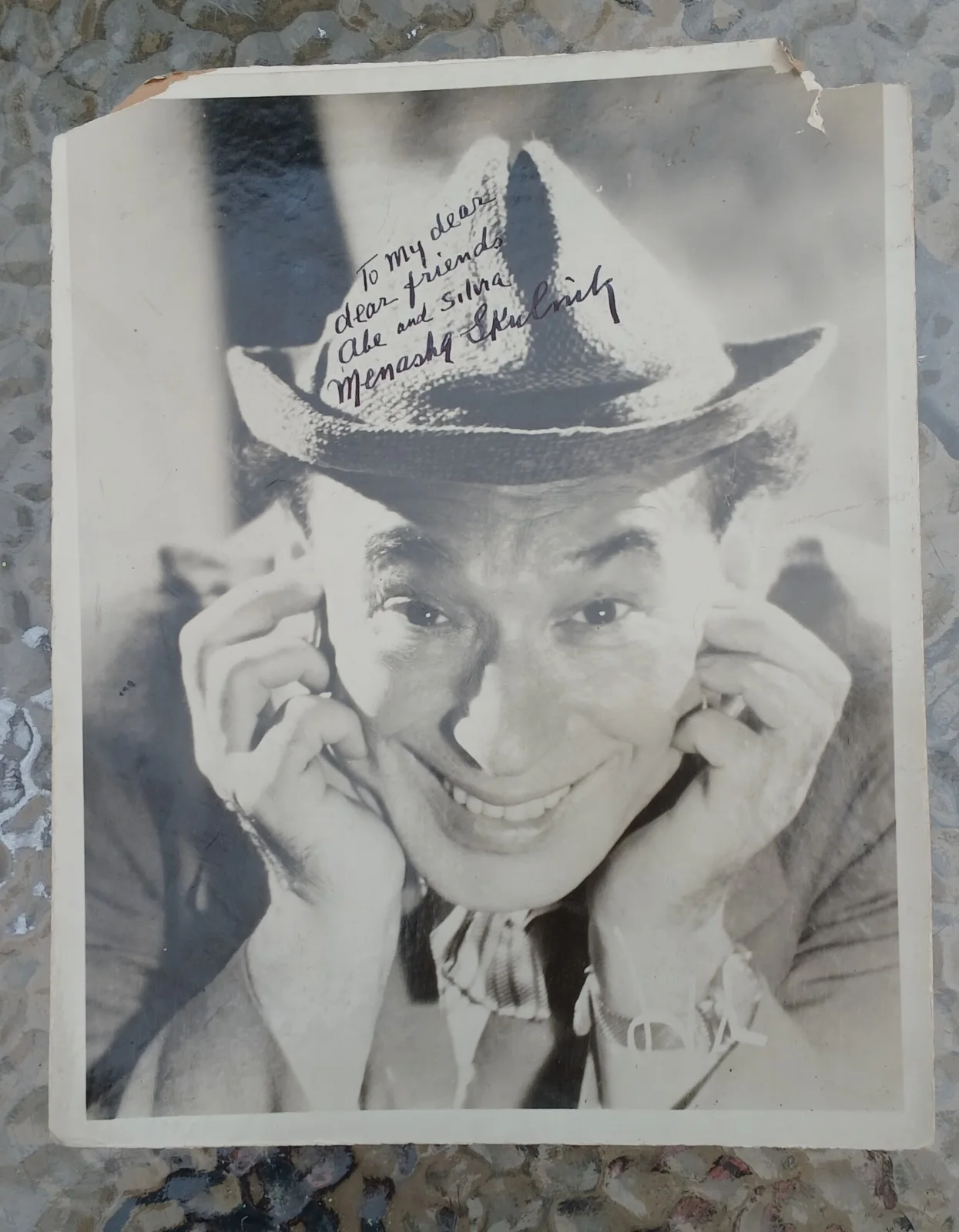 Menasha Skulnik — Menasha Skulnik Signed Photograph (Yiddish Theater & radio fame)