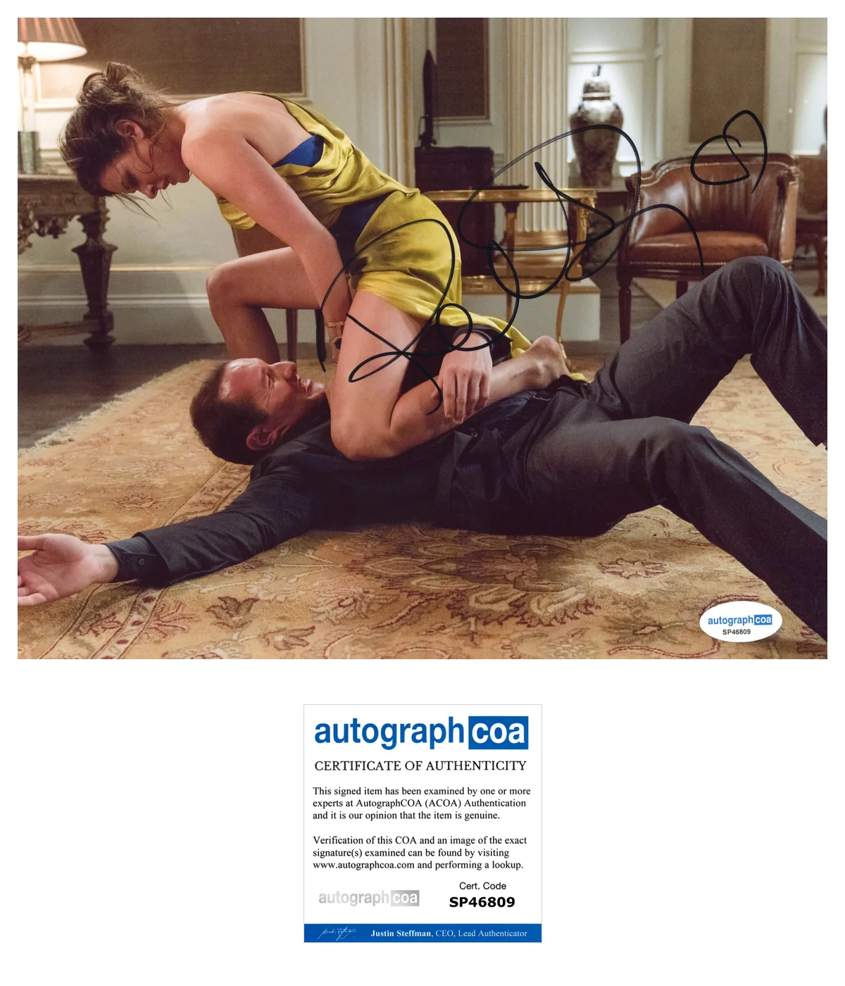 Rebecca Ferguson Mission Impossible Autographed Signed 8x10 Photo ACOA, изображение 2