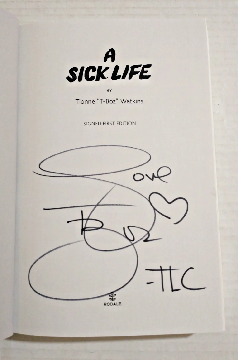 Tionne T-BOZ Watkins - TLC - LOT of 2 - SIGNED 1ST EDITION Book + Funko Pop 195, изображение 2