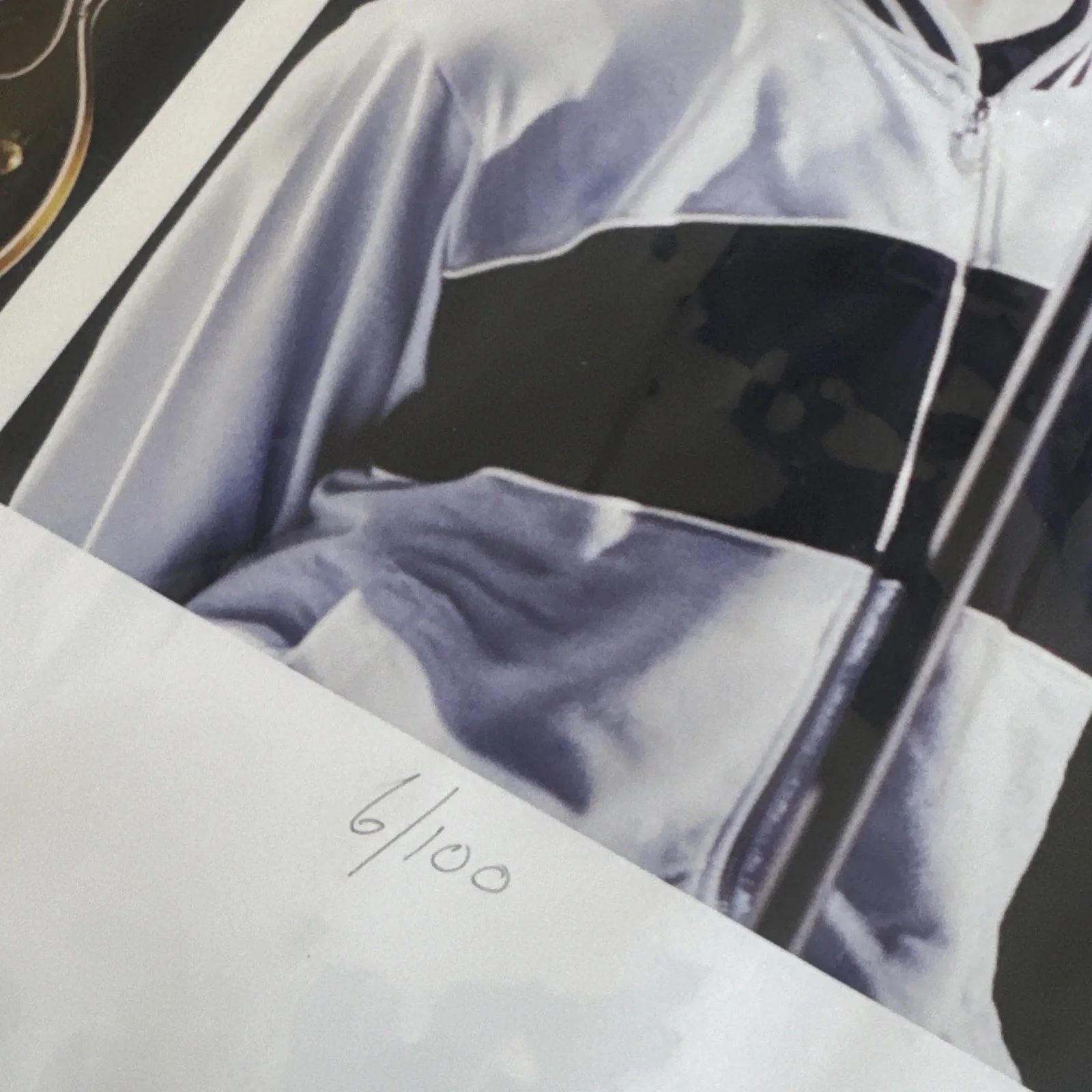 Oasis Limited Edition 3 Panel Photograph. Autographed By Jay Blacksburg. 6/100, image 3