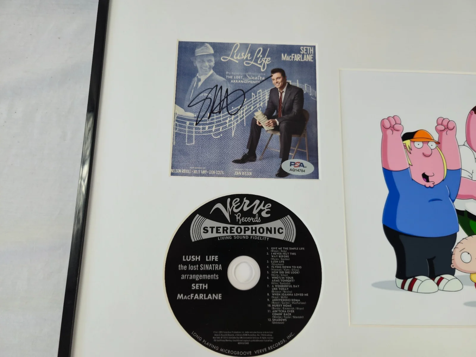 Seth Macfarlane Signed Family Guy Photo CD Framed 16x20 Display PSA, image 2