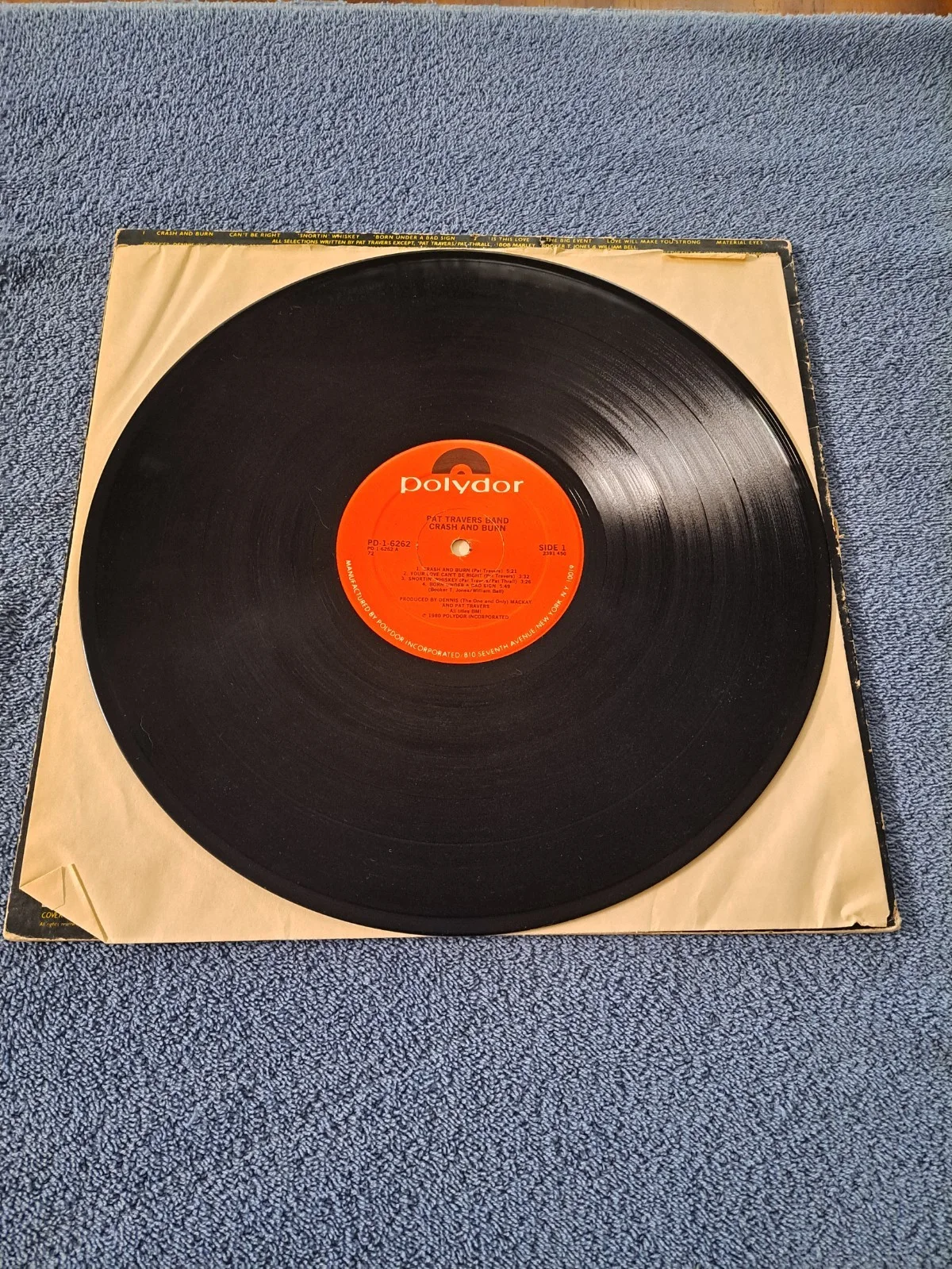 PAT TRAVERS SIGNED "CRASH AND BURN" LP VINYL ALBUM JSA COA, изображение 4